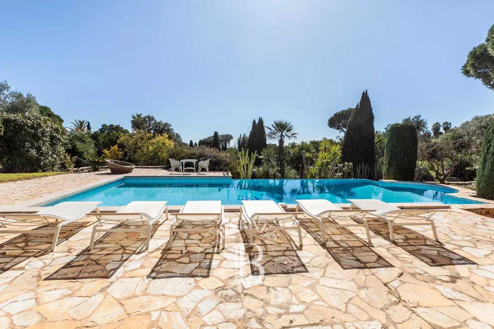 Villa Sainte-Lucie-de-Porto-Vecchio  -  ref 83986334 (picture 3)