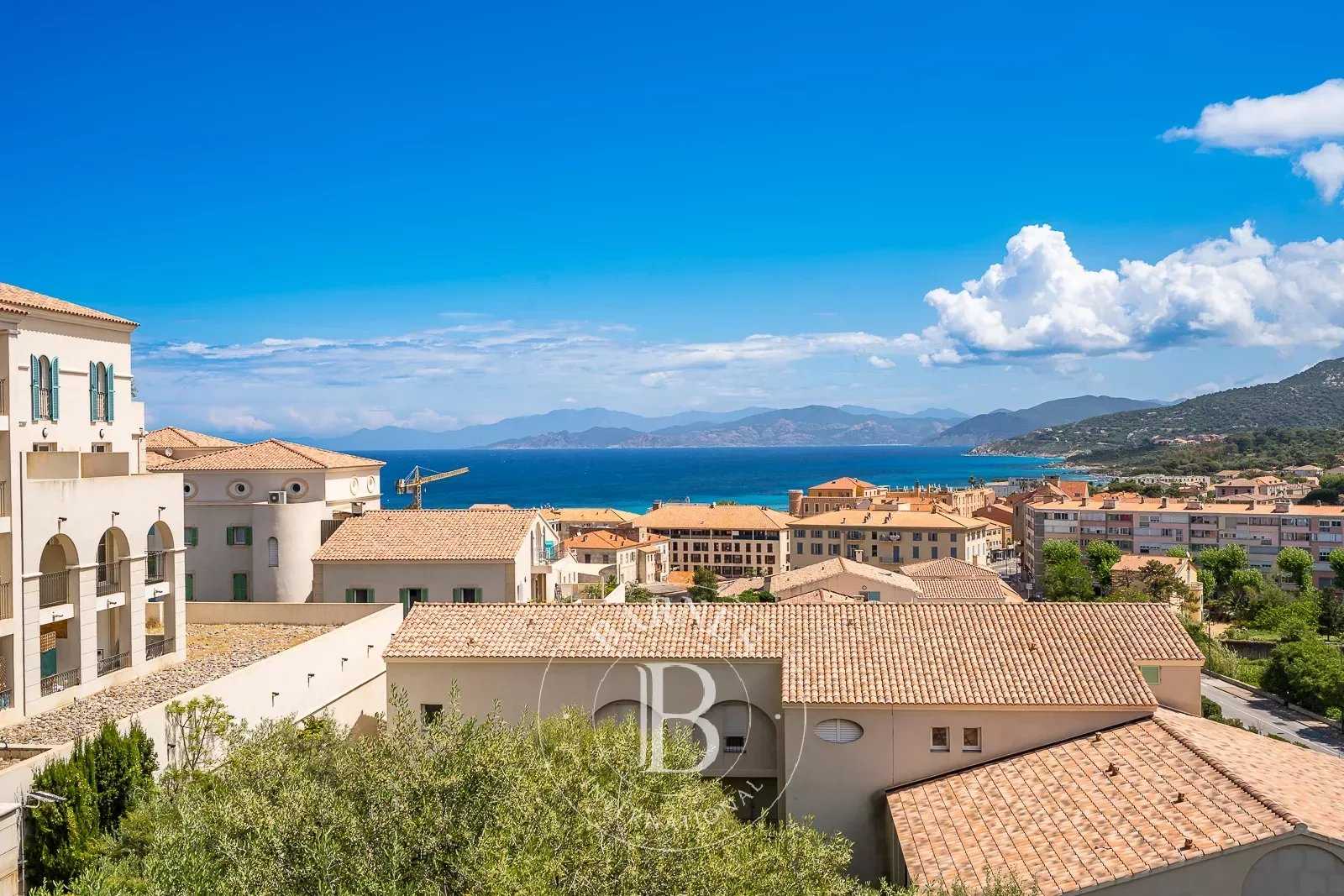 Appartement L'Île-Rousse  -  ref 82511214 (picture 1)
