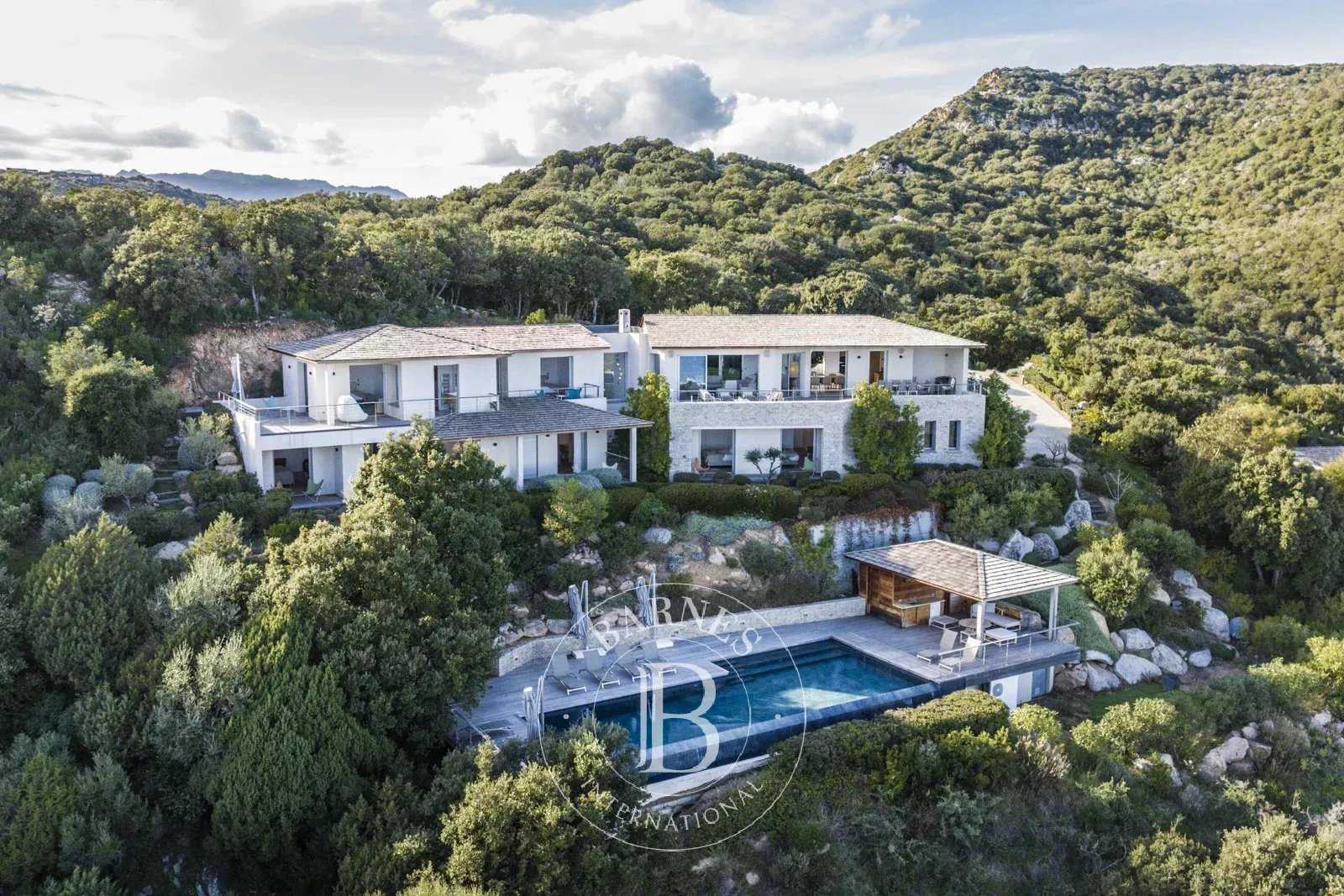 Villa Porto-Vecchio  -  ref 84240690 (picture 2)