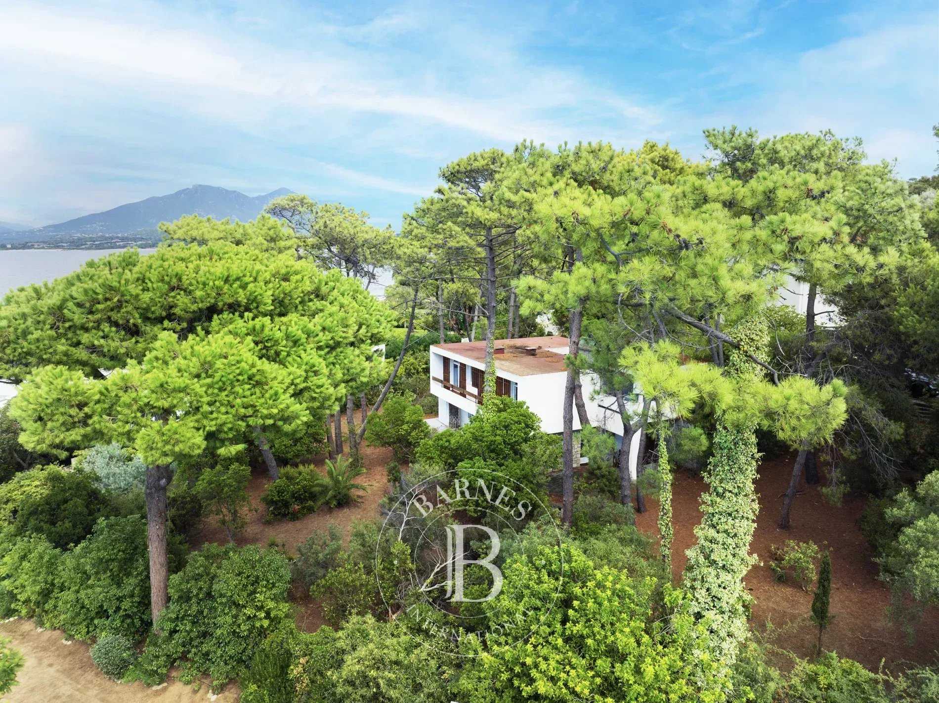 Villa Porticcio  -  ref 86279682 (picture 1)