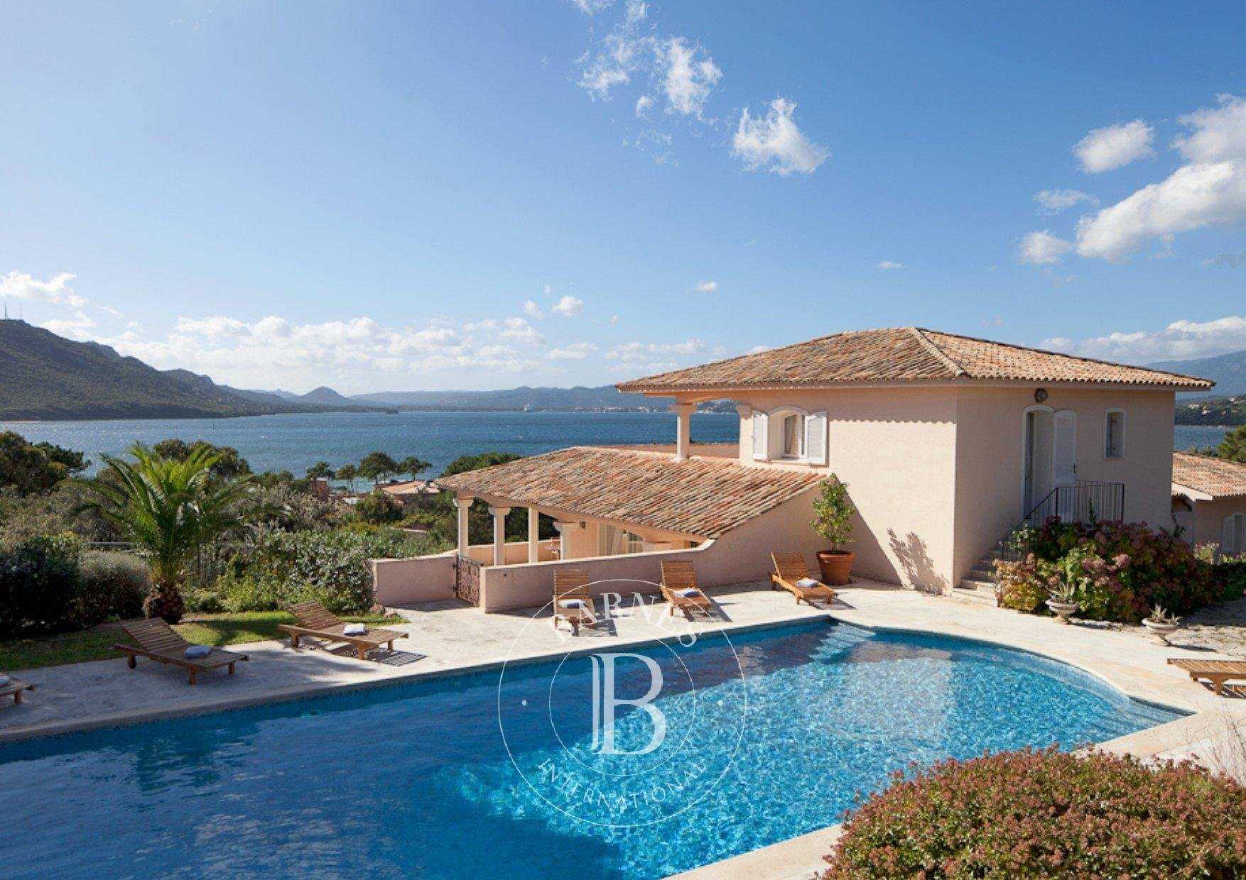 Villa Porto-Vecchio - Ref 3140310