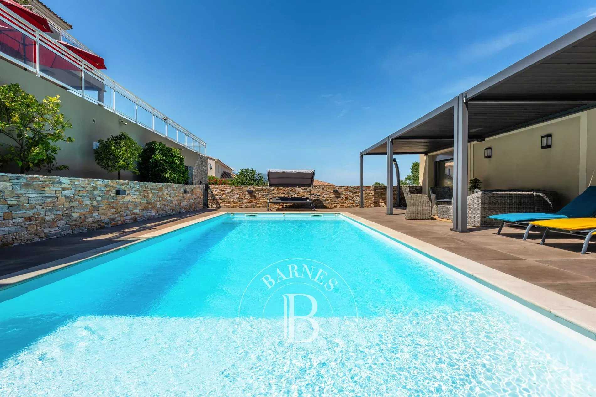 Villa Biguglia  -  ref 87085954 (picture 3)
