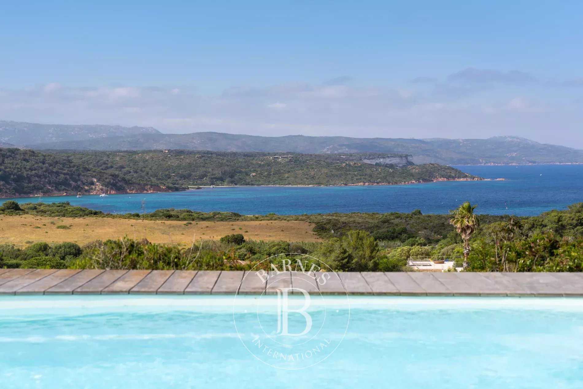 Property Bonifacio  -  ref 85941942 (picture 1)