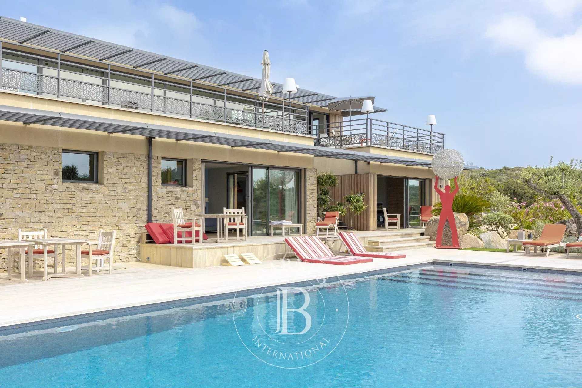 Villa Bonifacio  -  ref 82847585 (picture 2)