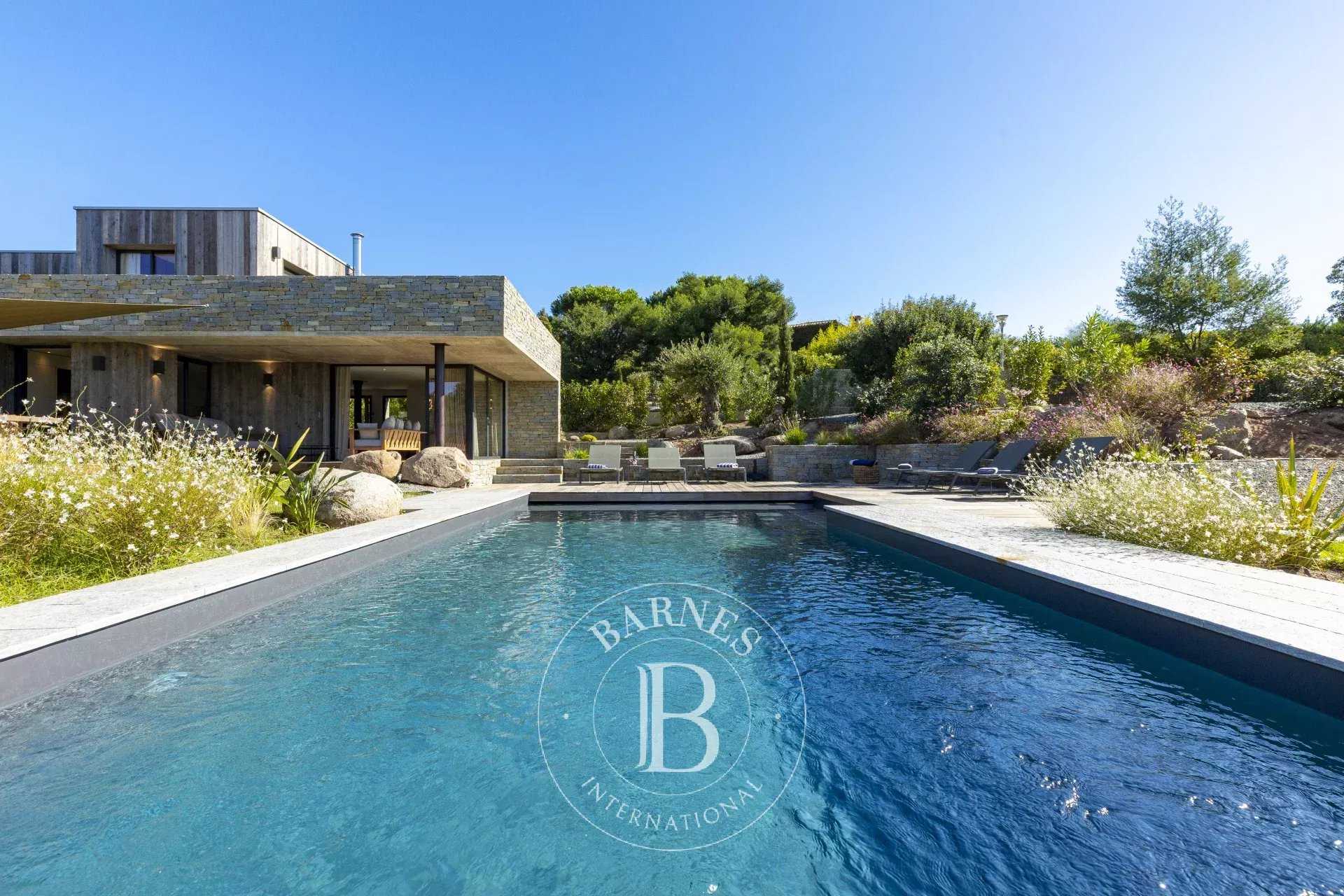 Villa Sainte-Lucie-de-Porto-Vecchio - Ref 7176321