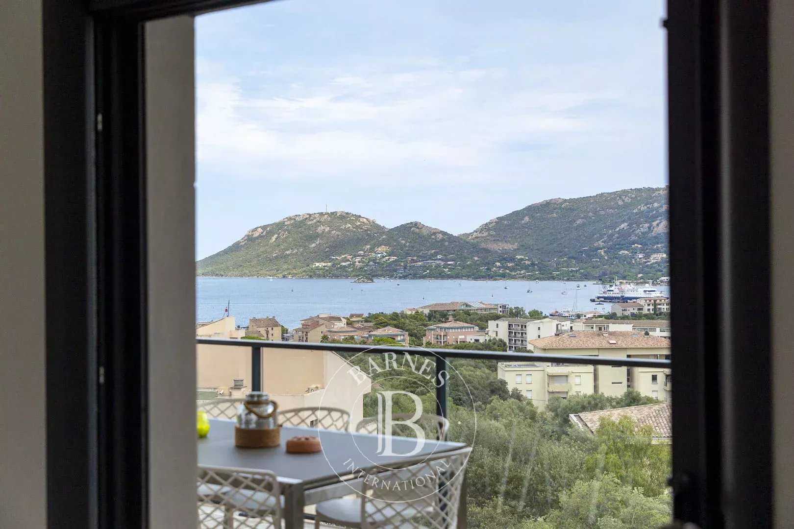 Appartement Porto-Vecchio  -  ref 5930654 (picture 1)