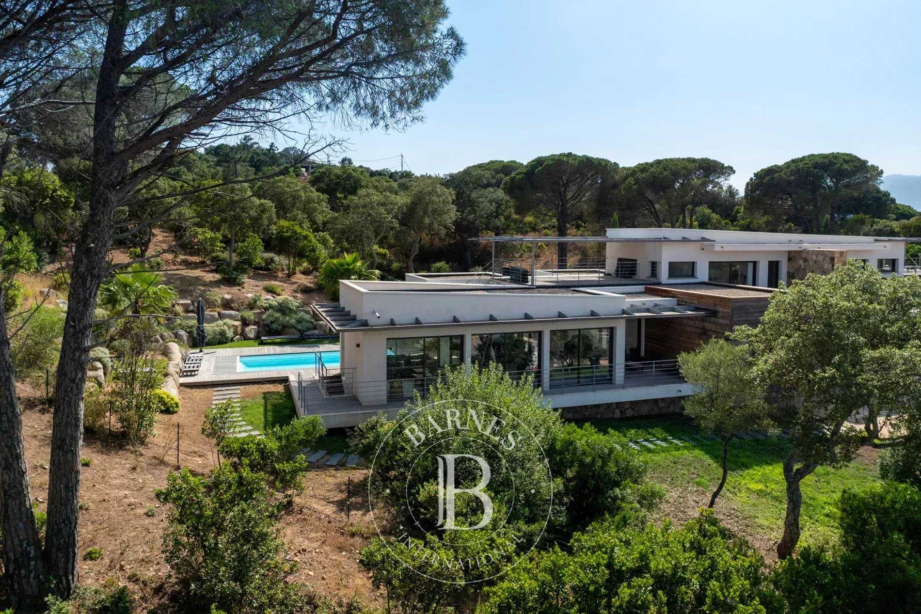 Villa jumelée Sainte-Lucie-de-Porto-Vecchio  -  ref 7144778 (picture 2)