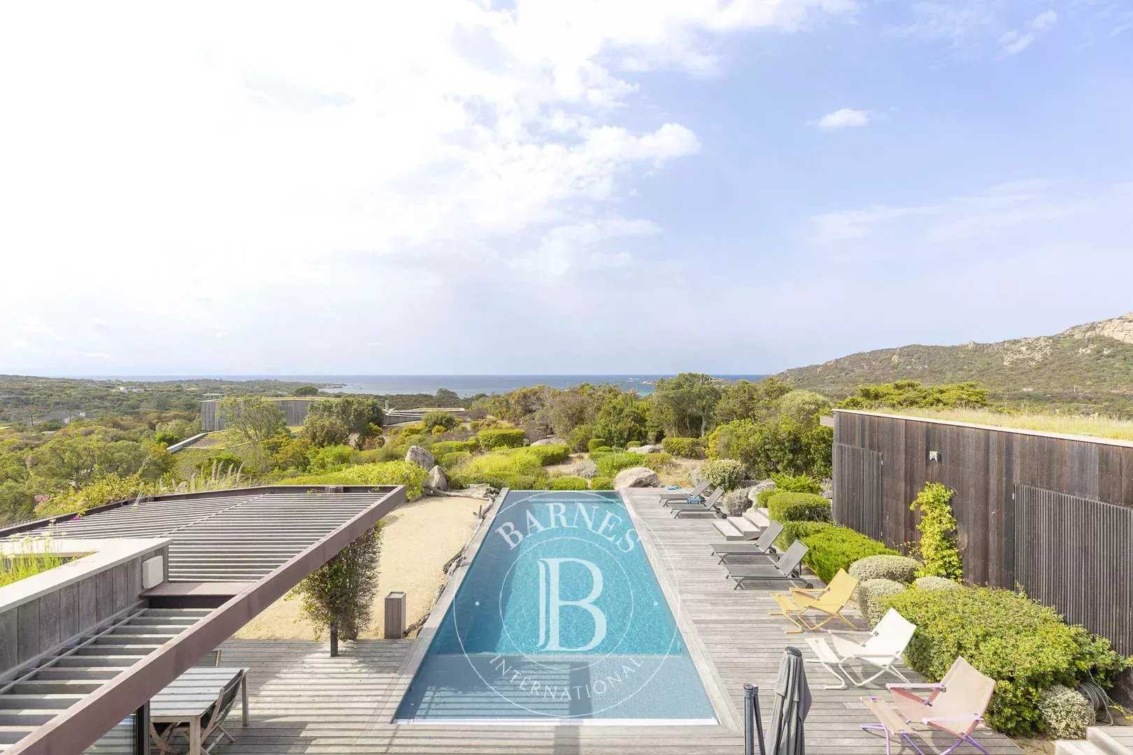 Villa Pianottoli-Caldarello  -  ref 86191100 (picture 1)