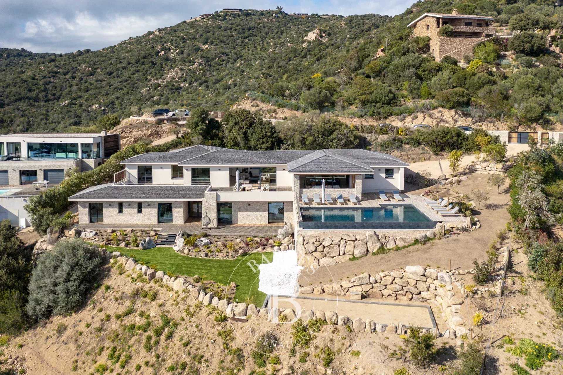 Villa Porto-Vecchio - Ref 85648781