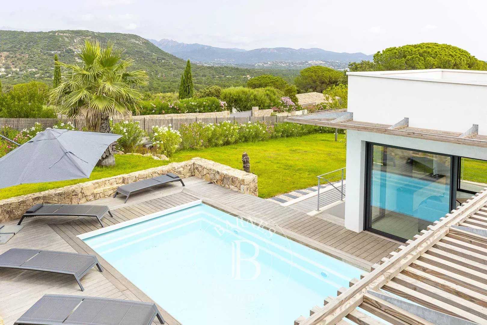 Villa Sainte-Lucie-de-Porto-Vecchio  -  ref 6328448 (picture 2)