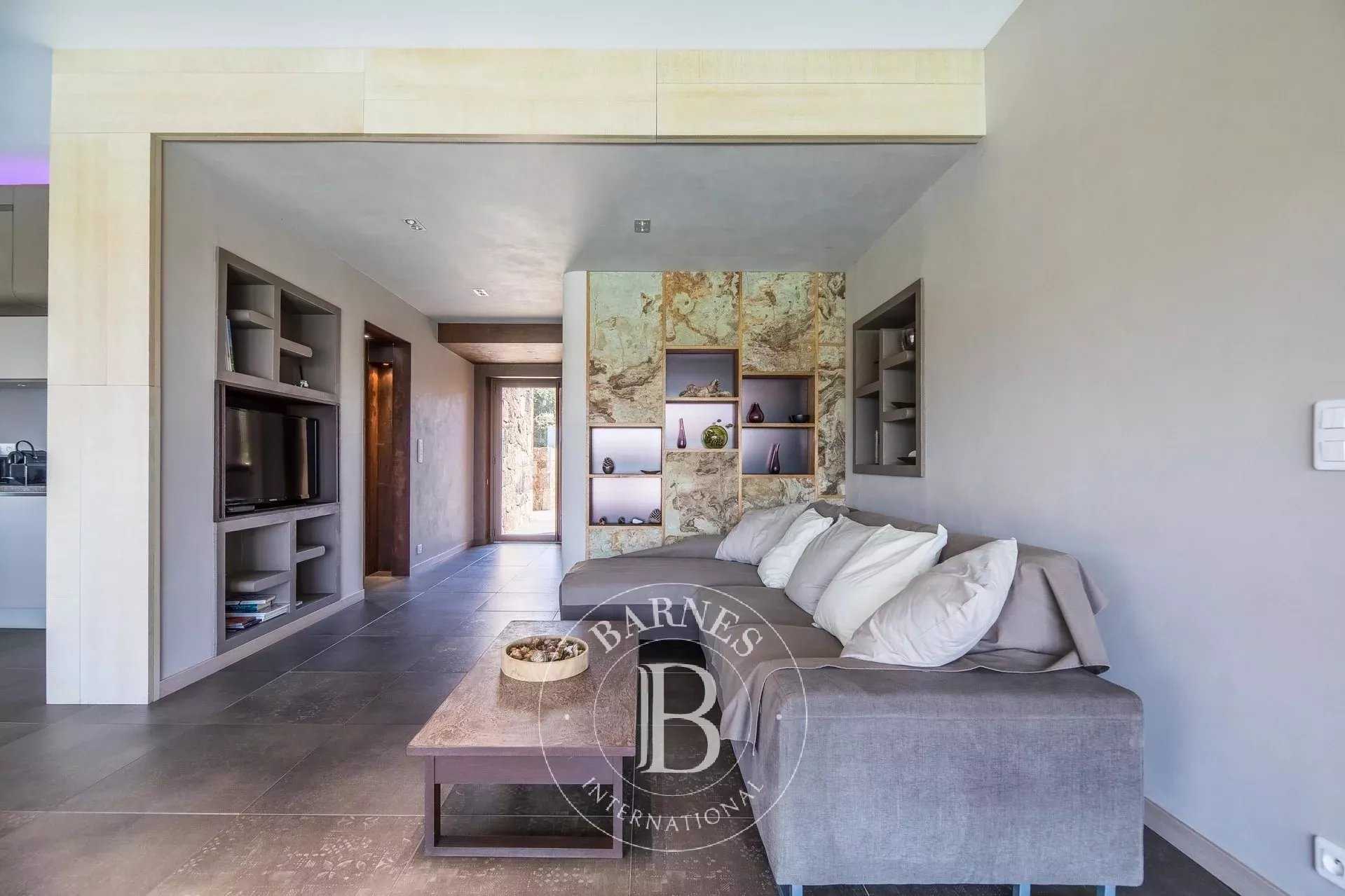 Villa Sainte-Lucie-de-Porto-Vecchio  -  ref 86007419 (picture 3)