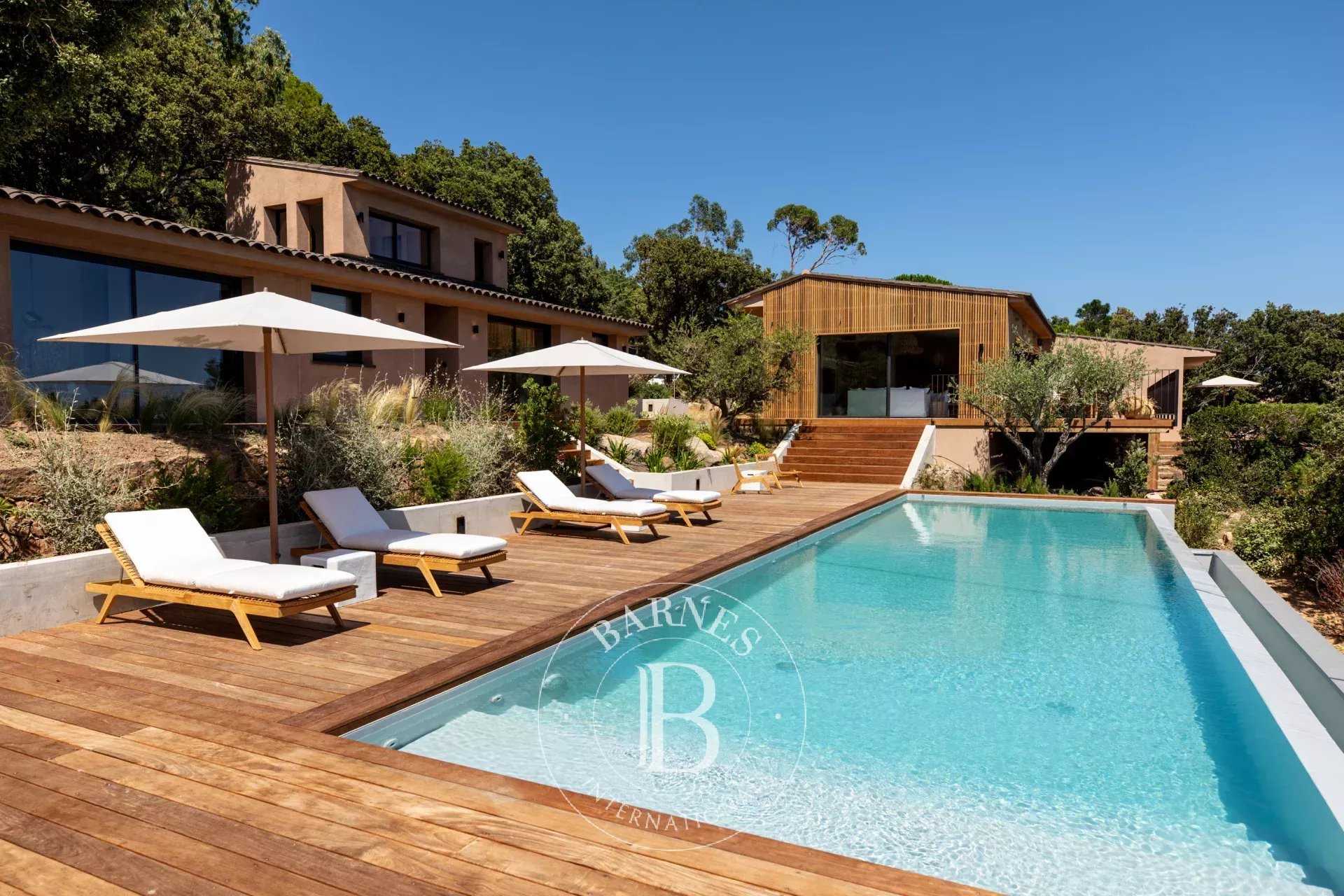 Villa Porto-Vecchio  -  ref 83116505 (picture 3)