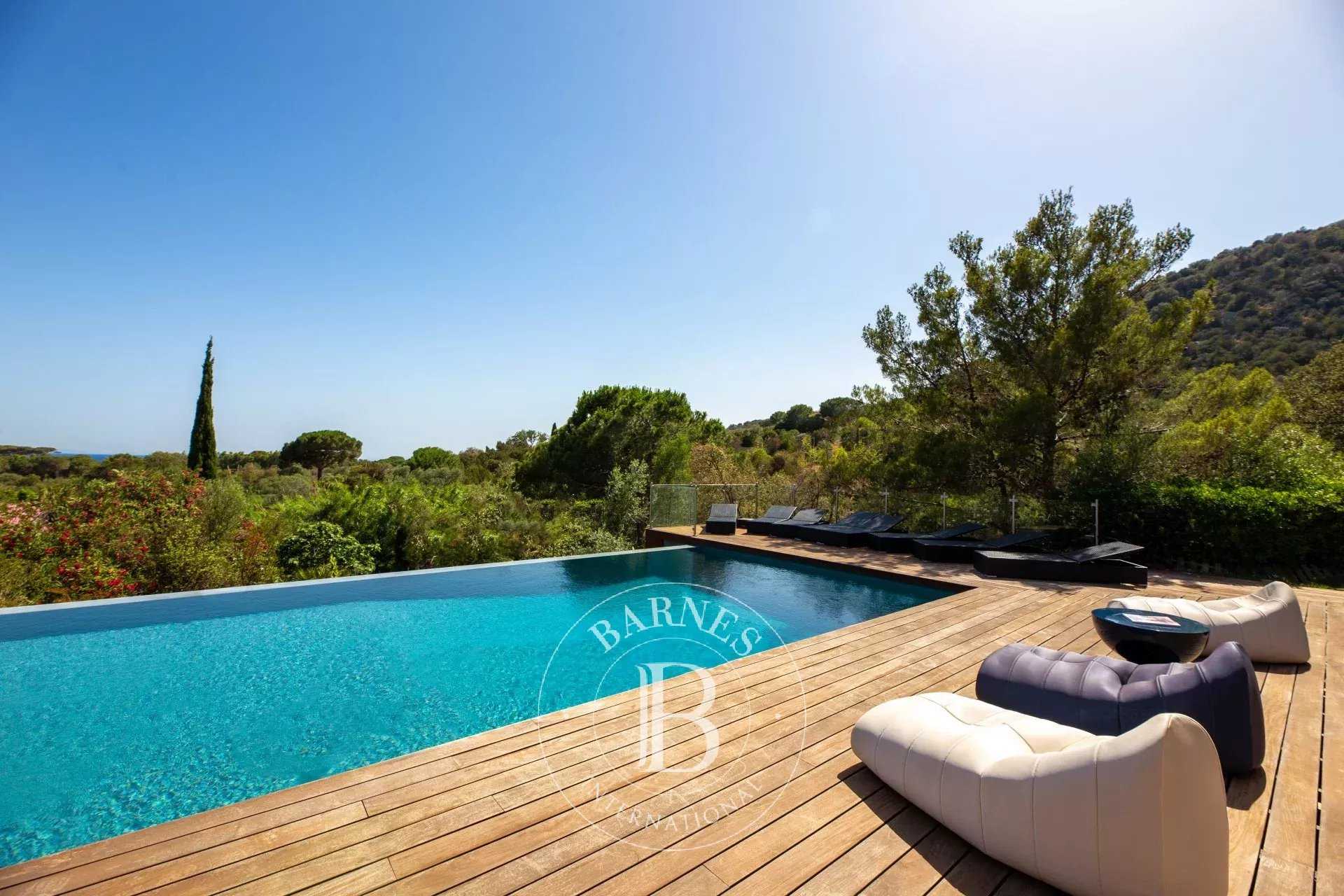 Villa Porto-Vecchio  -  ref 3062127 (picture 3)