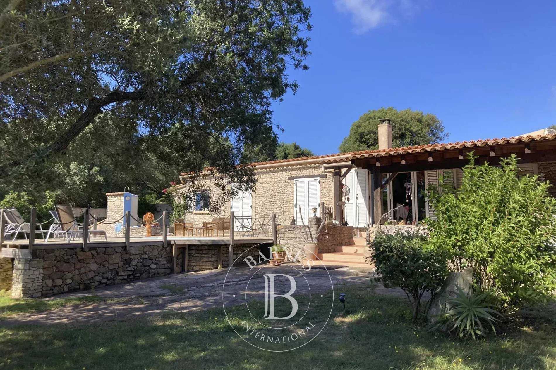 Villa Bonifacio  -  ref 85688283 (picture 1)