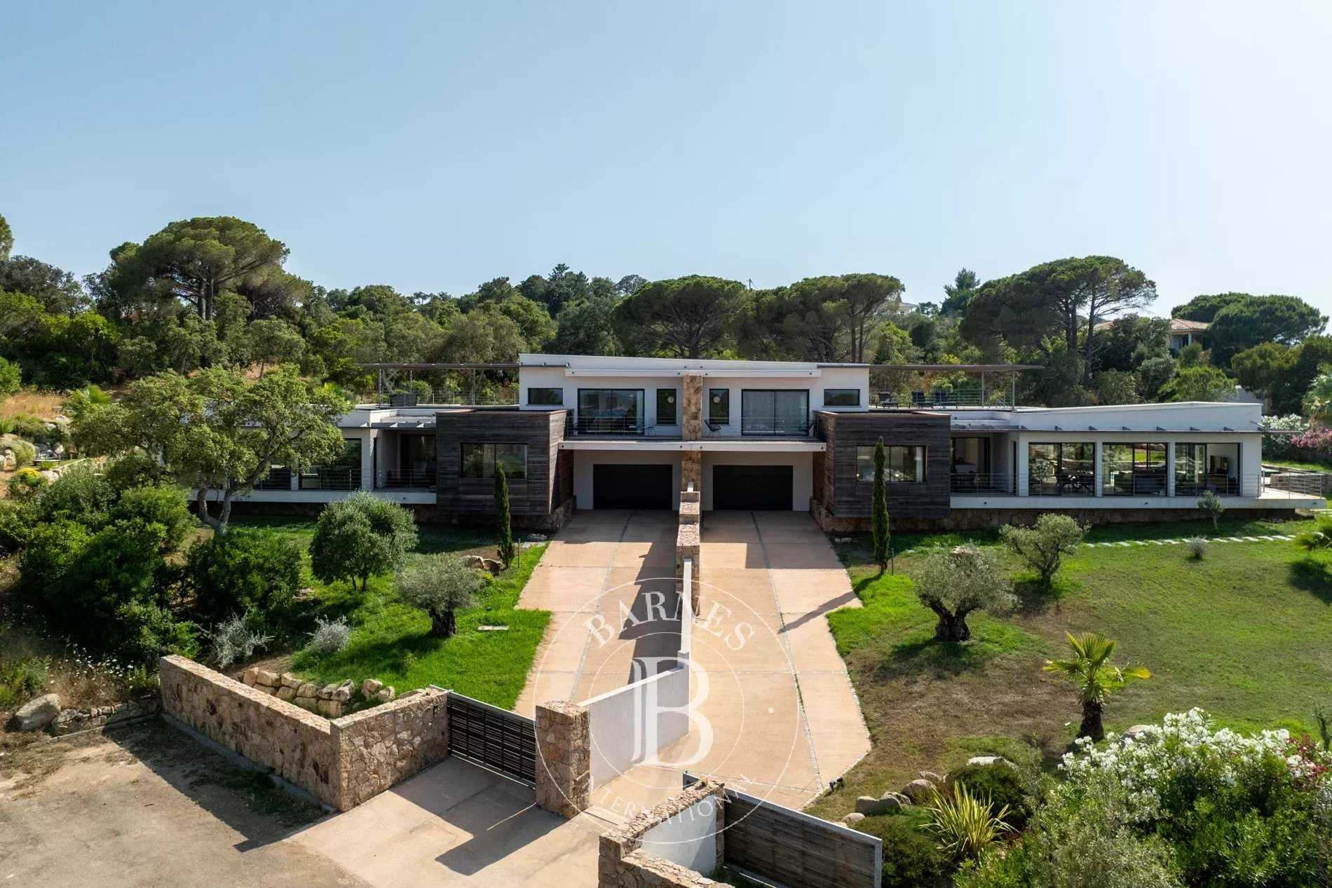 Villa Sainte-Lucie-de-Porto-Vecchio  -  ref 6328448 (picture 2)