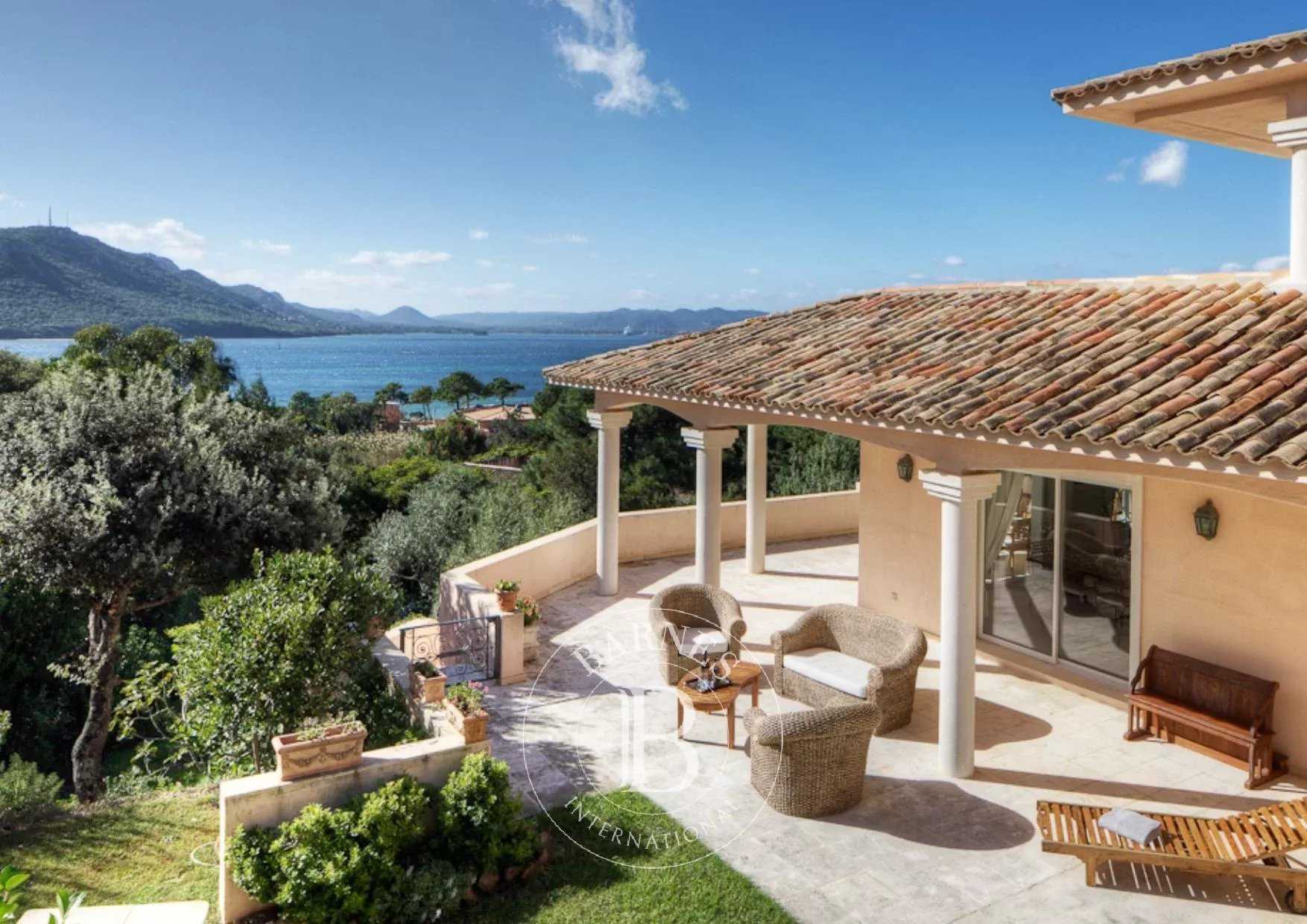Villa Porto-Vecchio - Ref 3140310