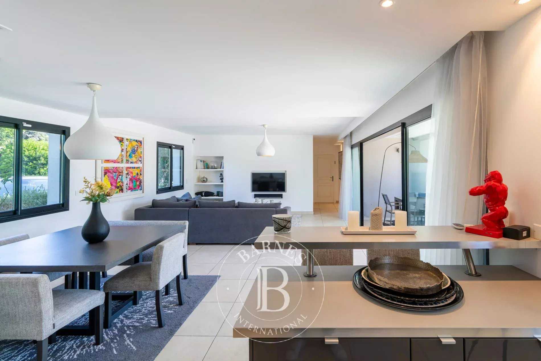 Villa Porto-Vecchio - Ref 85719982