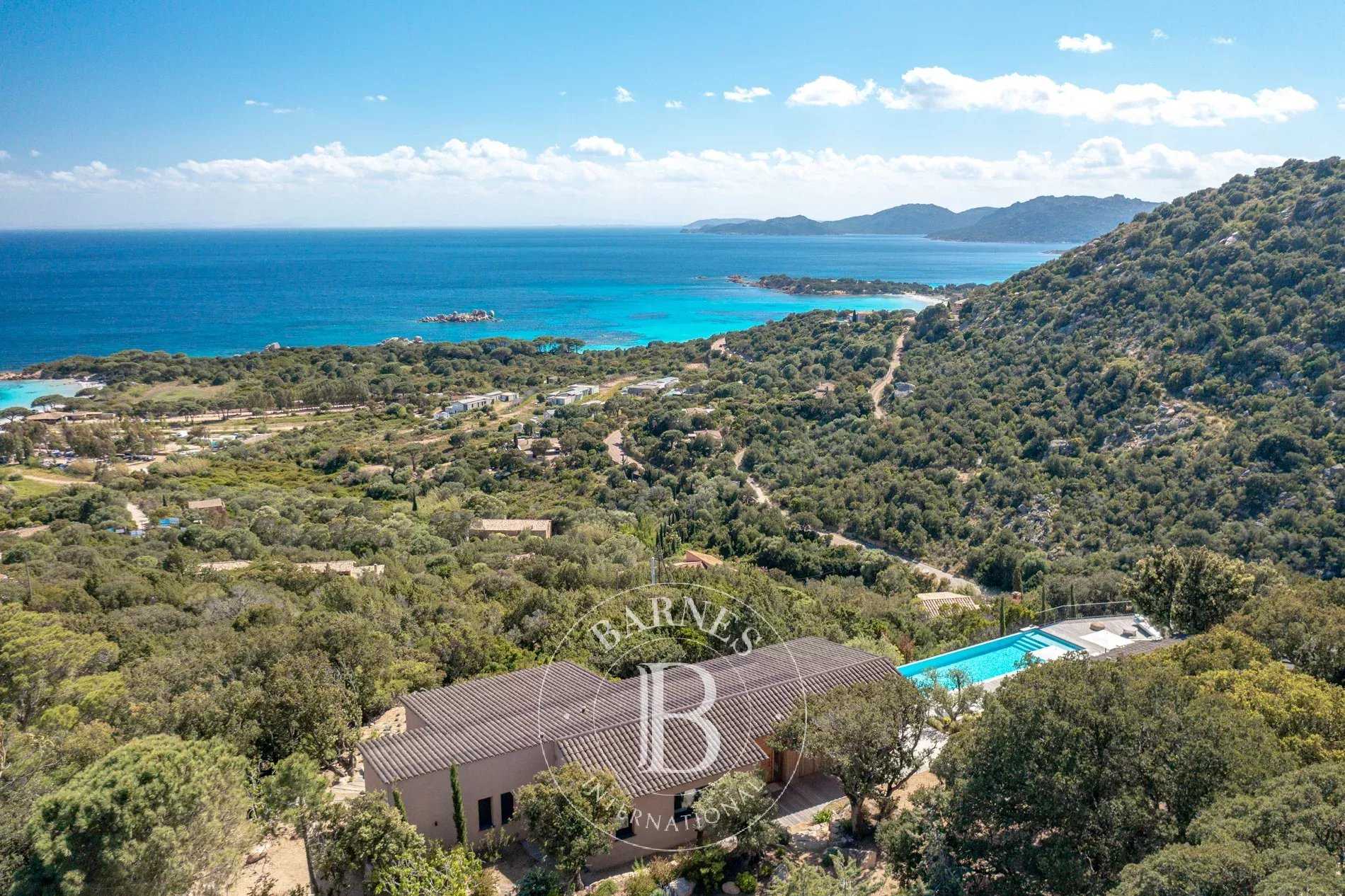 Villa Porto-Vecchio  -  ref 83116505 (picture 2)