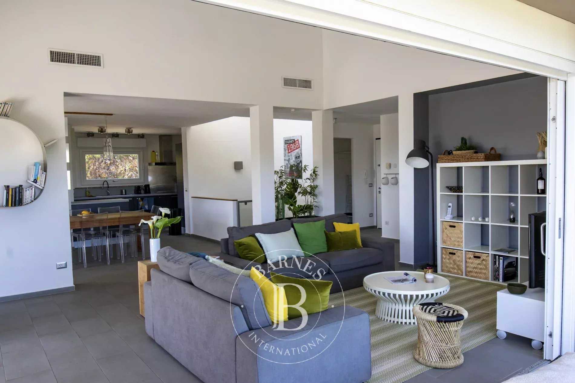Villa Porto-Vecchio  -  ref 85714612 (picture 3)