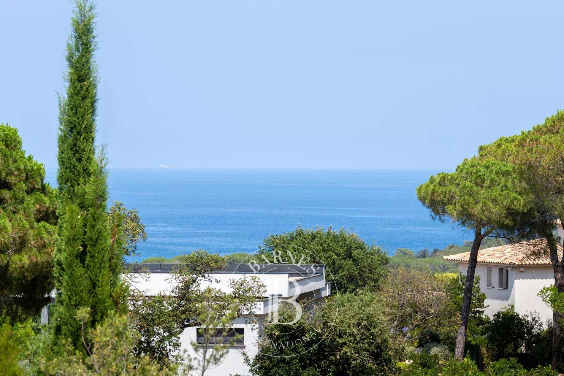 Villa Sainte-Lucie-de-Porto-Vecchio  -  ref 6328448 (picture 1)
