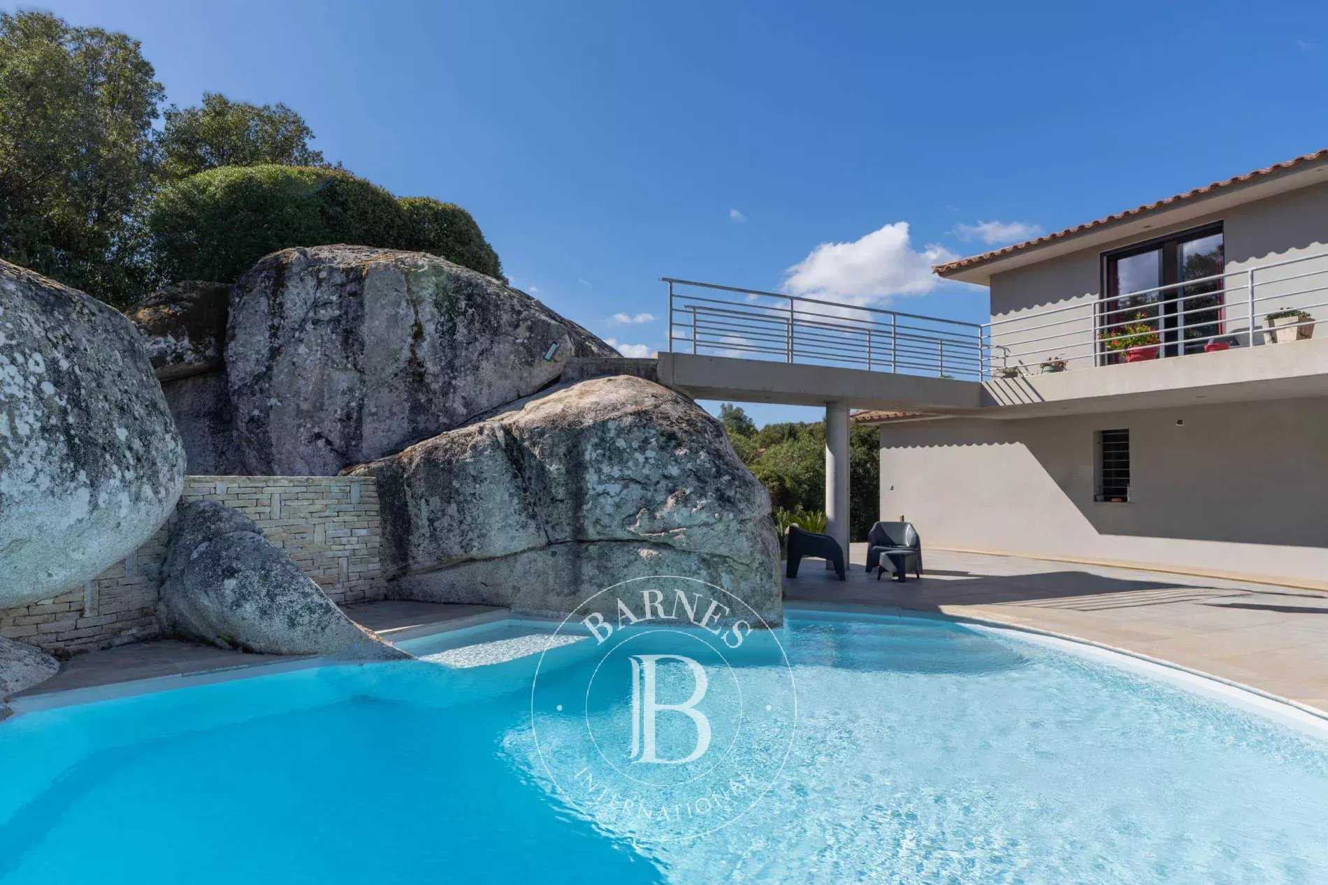 Villa Porto-Vecchio  -  ref 86168311 (picture 1)