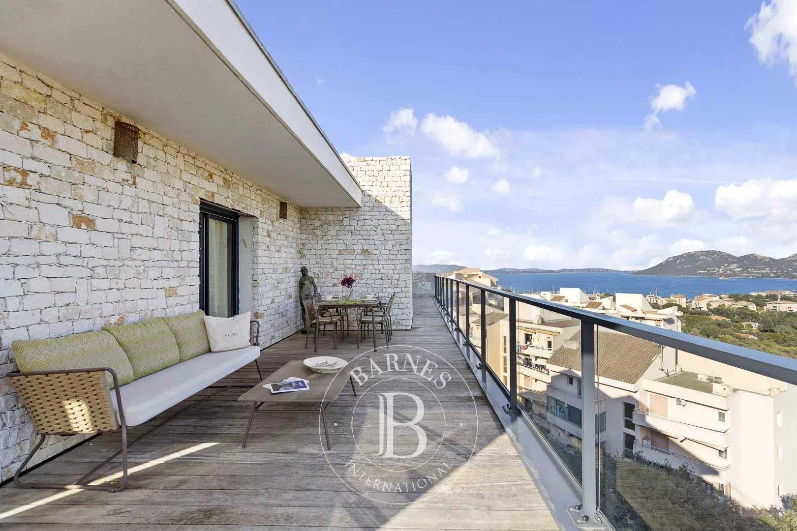Appartement Porto-Vecchio  -  ref 4117934 (picture 2)