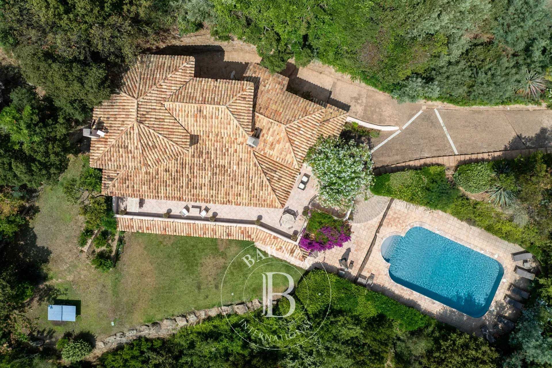 Villa Porto-Vecchio  -  ref 85956002 (picture 2)