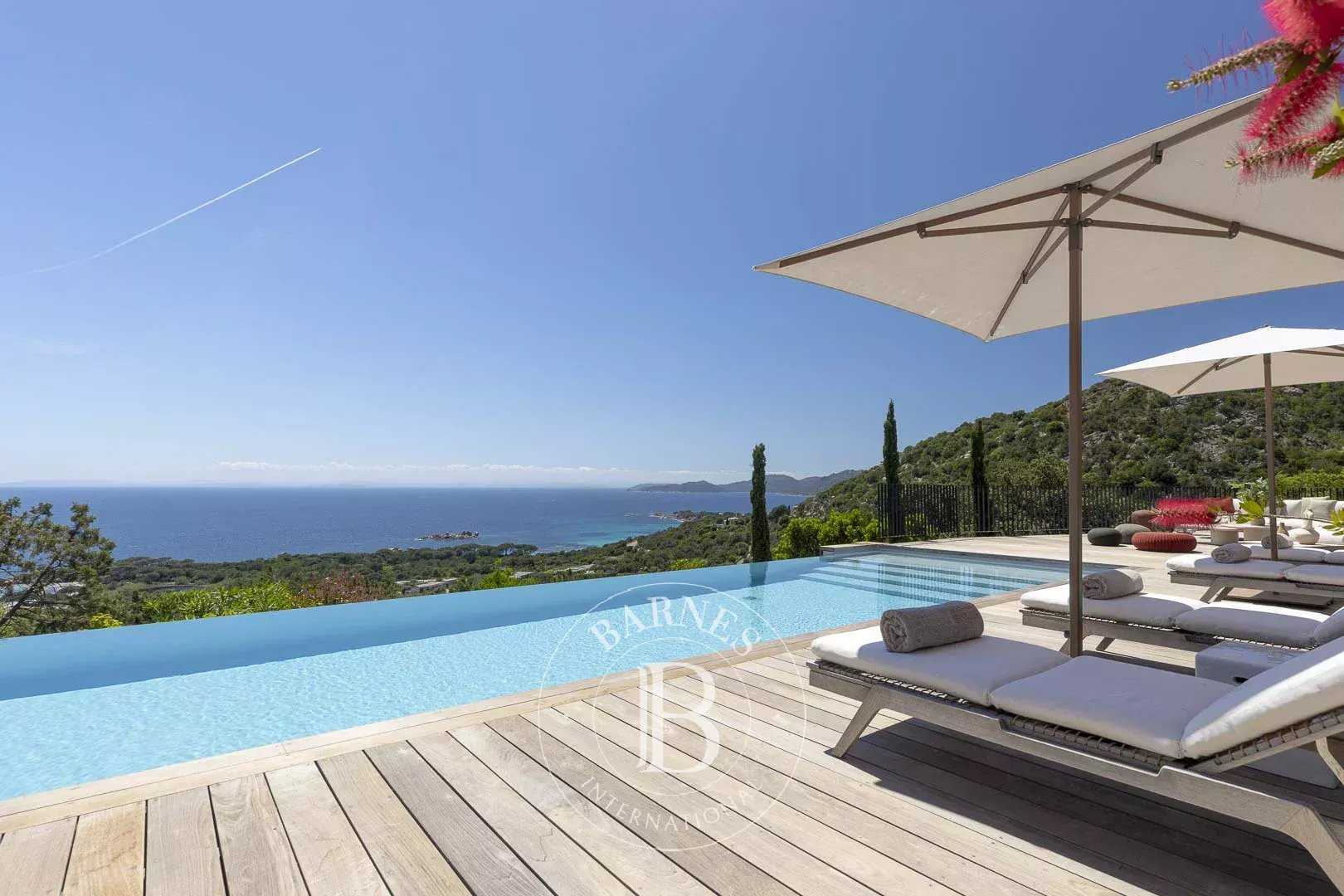 Villa Porto-Vecchio  -  ref 83116505 (picture 3)