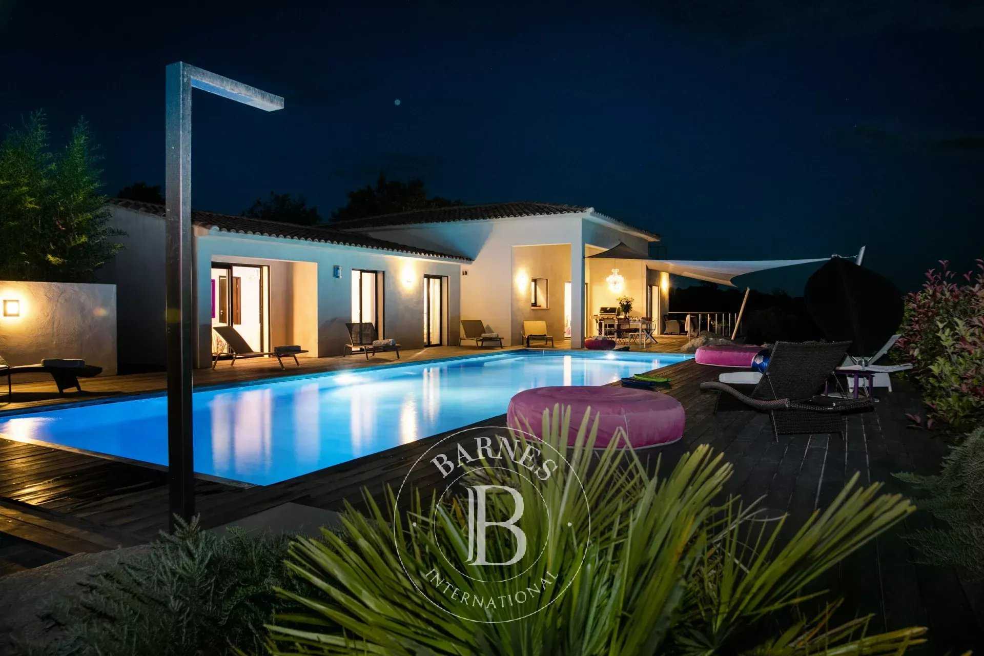 Villa Sainte-Lucie-de-Porto-Vecchio  -  ref 85112258 (picture 3)