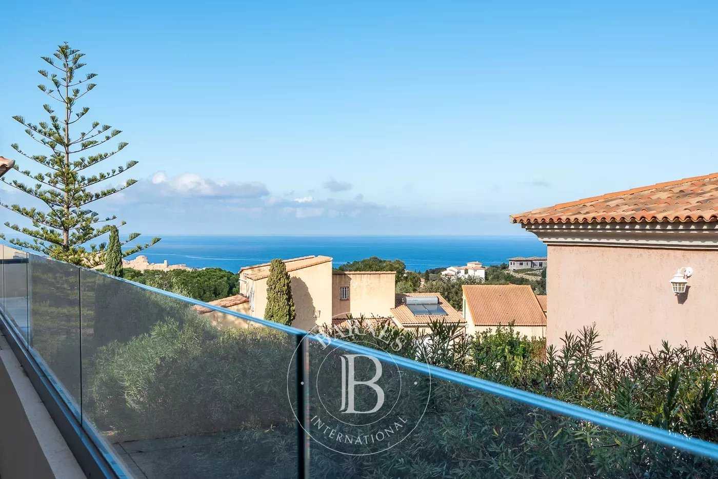 Appartement L'Île-Rousse  -  ref 85608553 (picture 1)