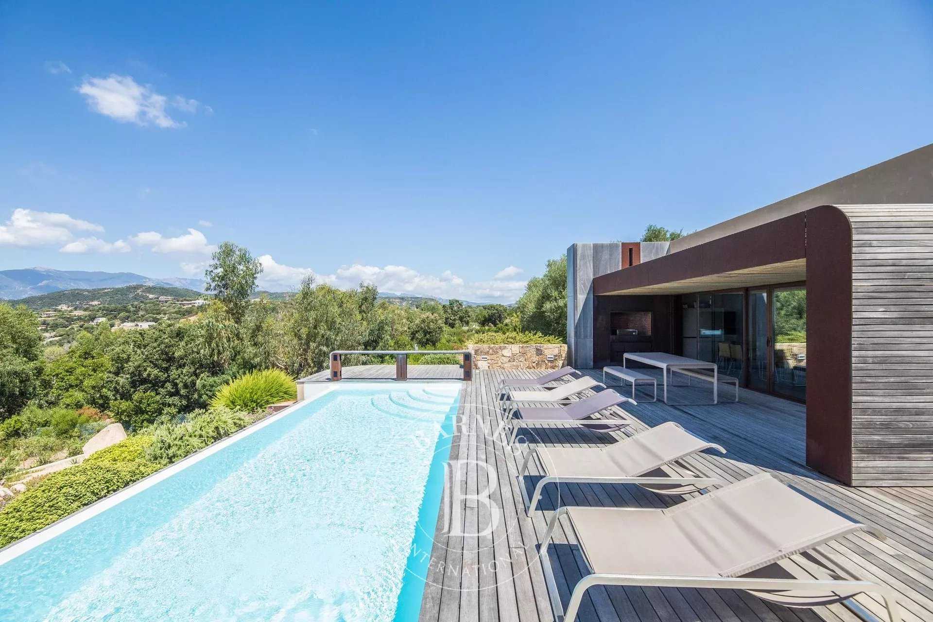 Villa Sainte-Lucie-de-Porto-Vecchio  -  ref 86007419 (picture 2)