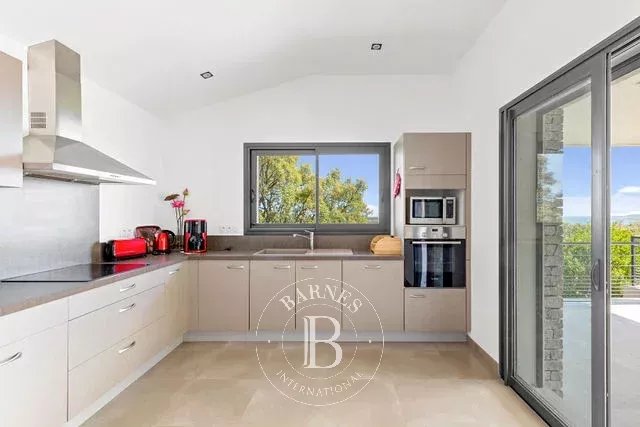 Villa Sainte-Lucie-de-Porto-Vecchio  -  ref 8143131 (picture 2)