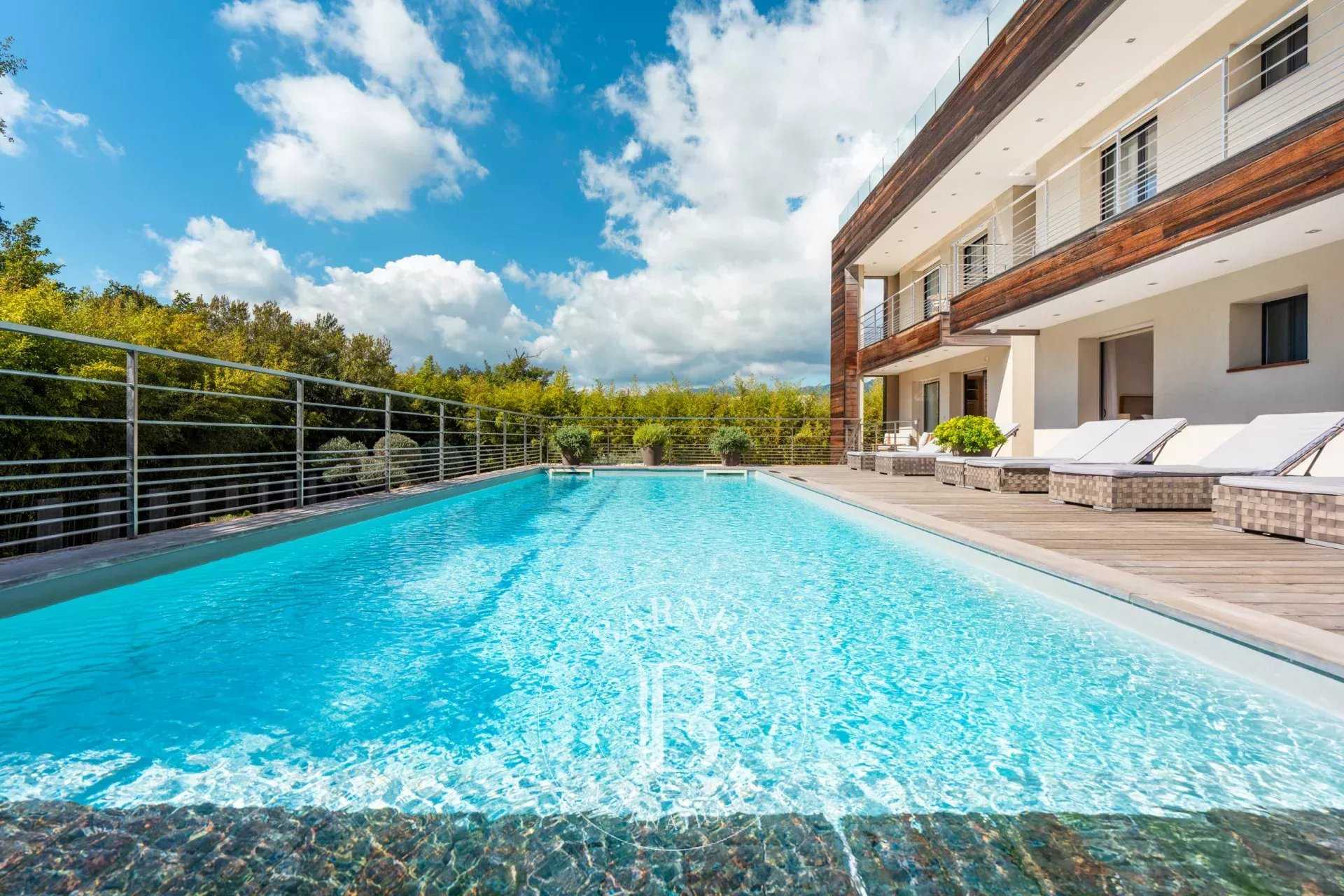 Villa Porto-Vecchio  -  ref 3572578 (picture 3)