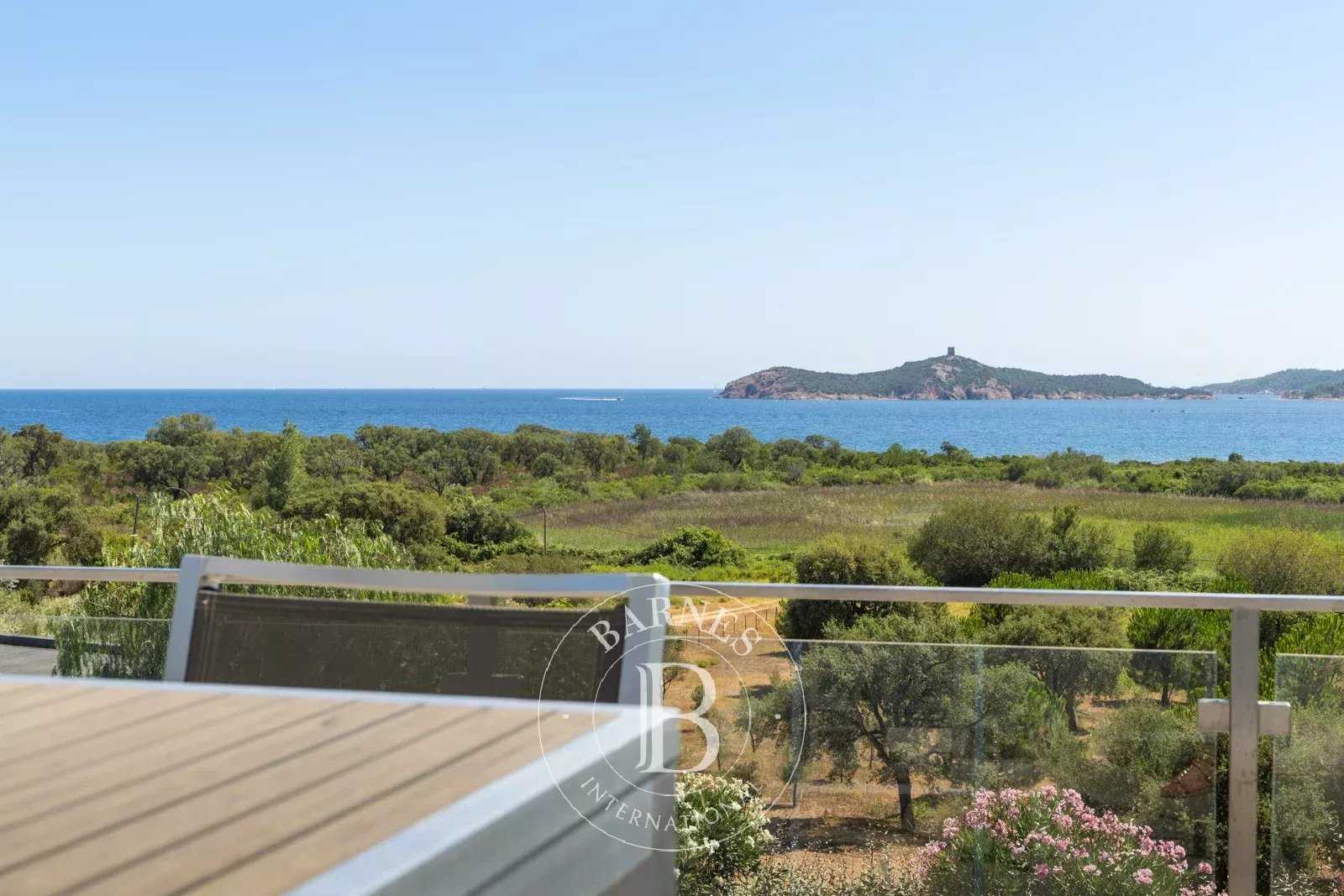 Villa Sainte-Lucie-de-Porto-Vecchio  -  ref 87033099 (picture 2)