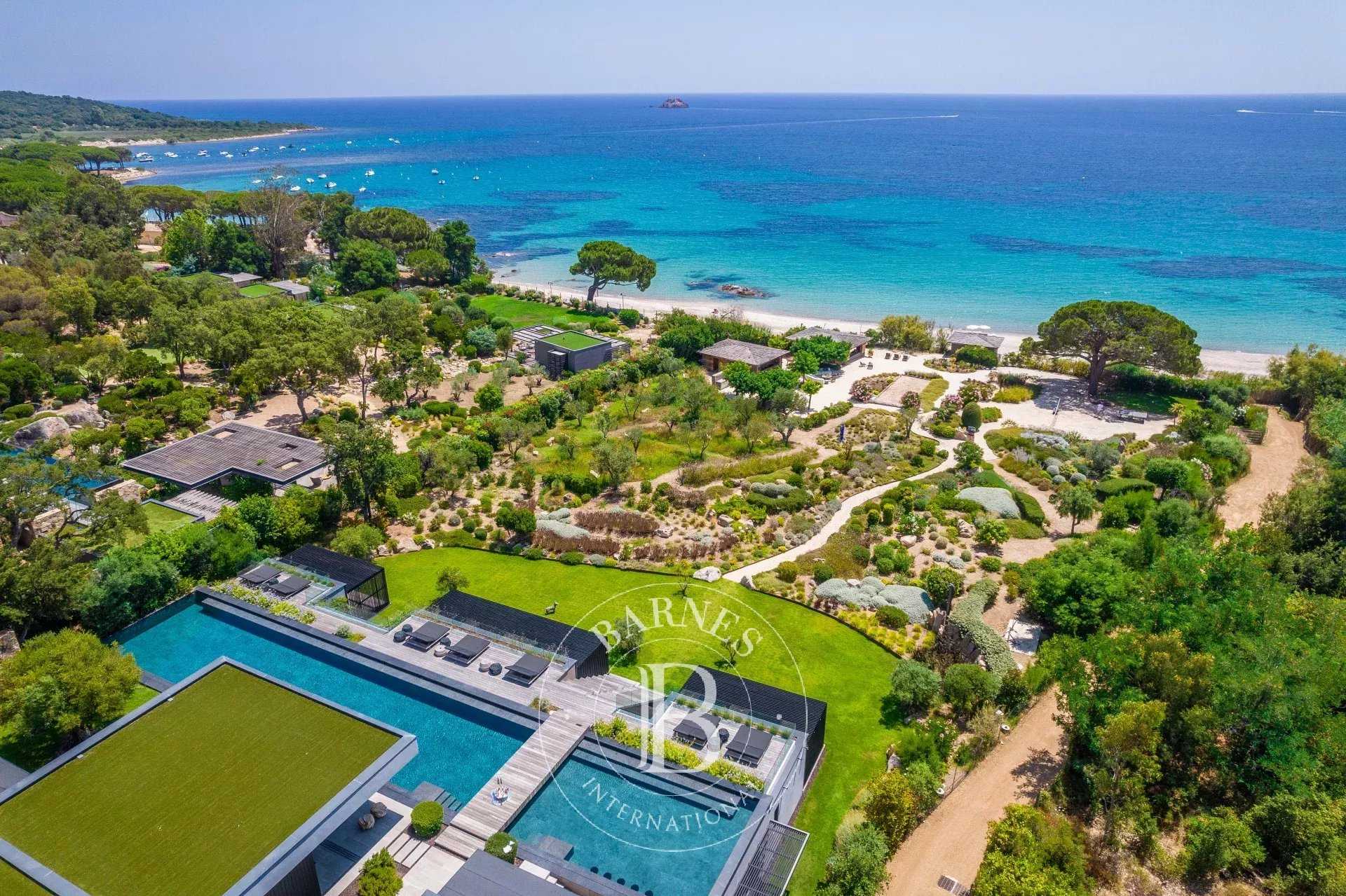 Villa Sainte-Lucie-de-Porto-Vecchio - Ref 84035730