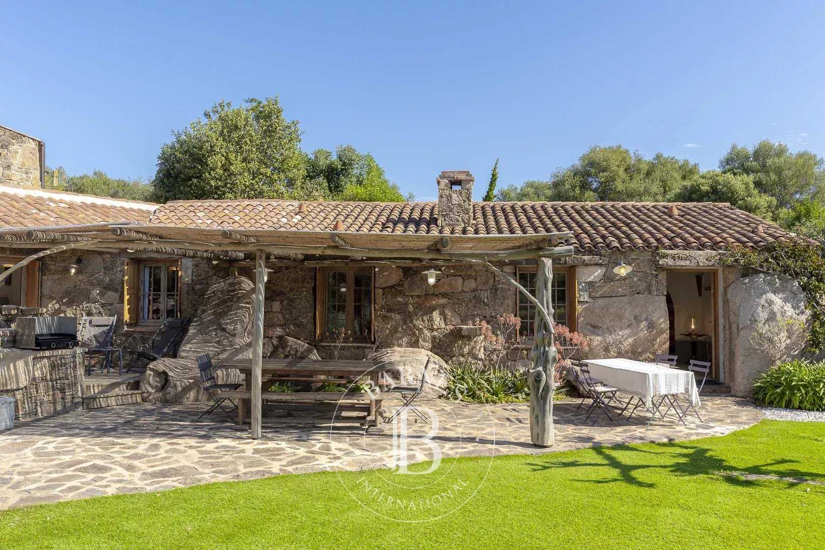 Villa Porto-Vecchio  -  ref 85717234 (picture 3)