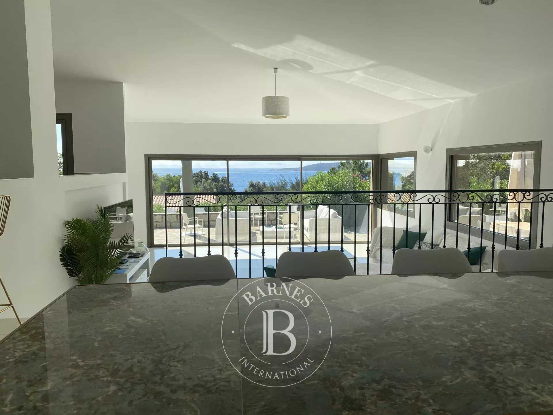 Villa Porto-Vecchio  -  ref 5709913 (picture 2)