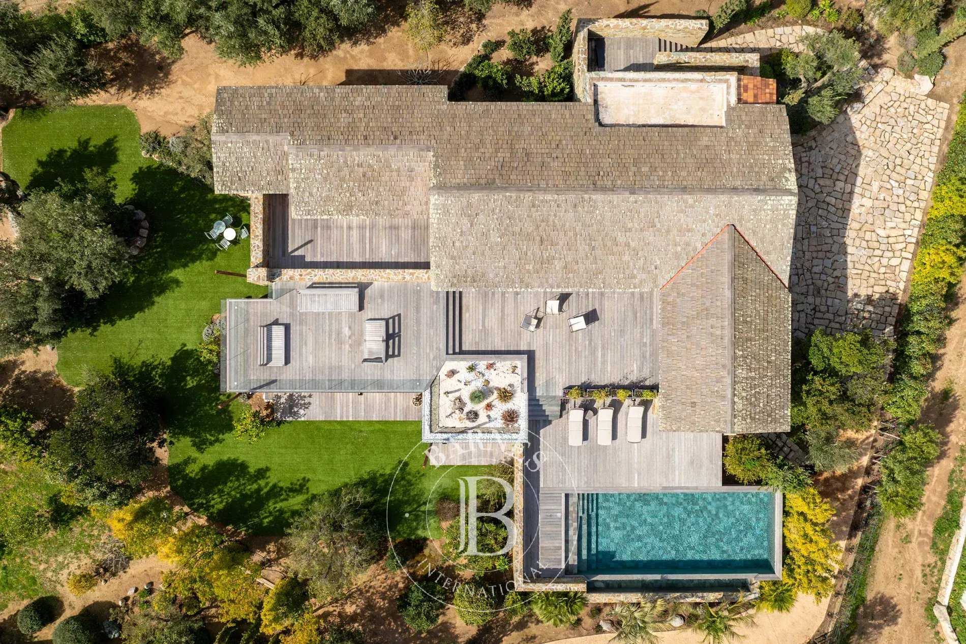 Villa Sainte-Lucie-de-Porto-Vecchio  -  ref 85691592 (picture 3)