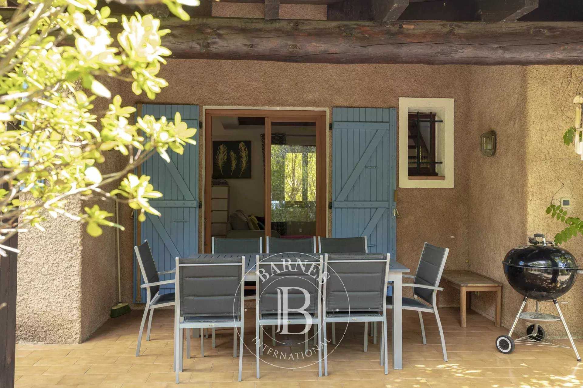 Villa Sainte-Lucie-de-Porto-Vecchio  -  ref 2707554 (picture 1)