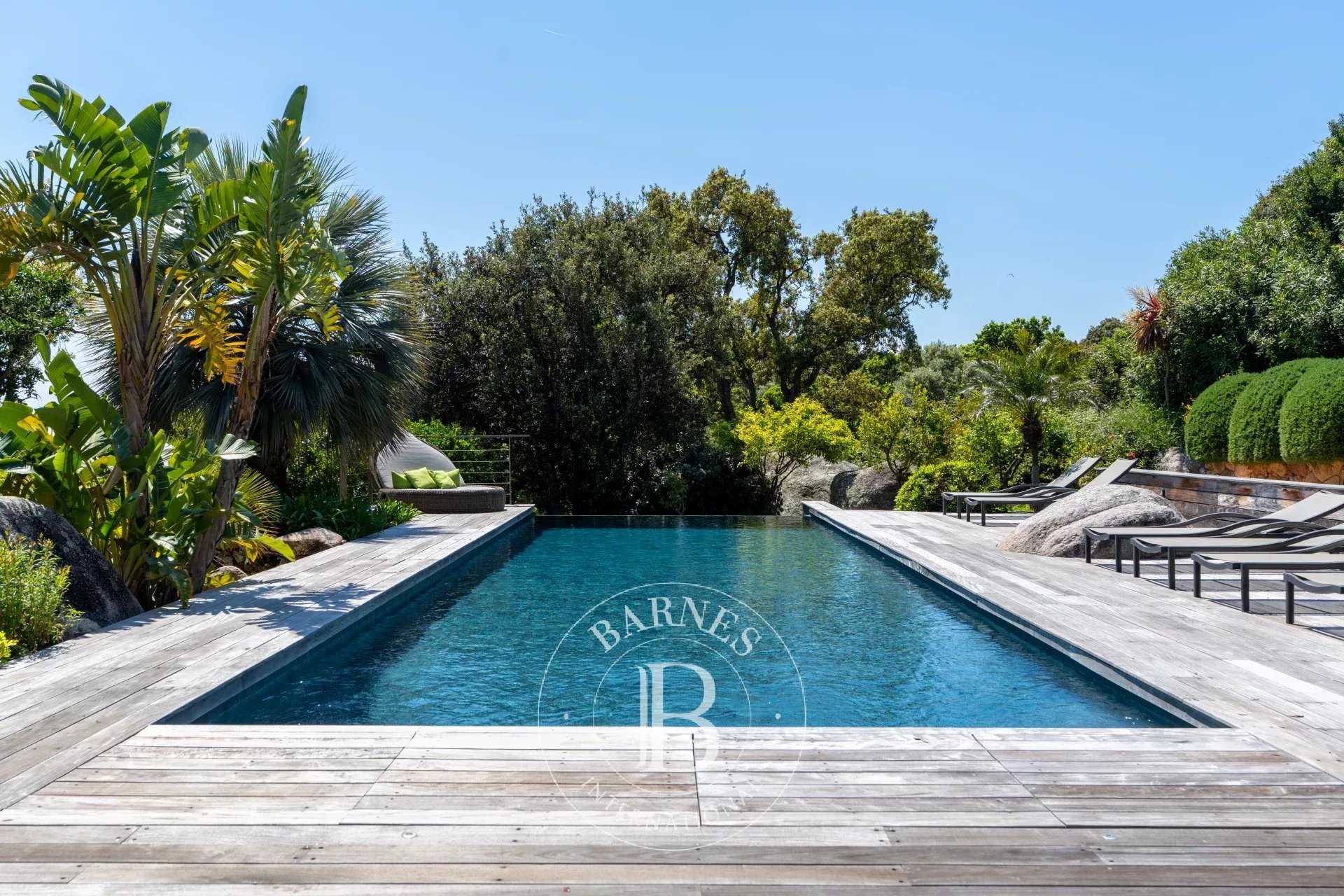 Villa Bonifacio  -  ref 82449309 (picture 2)