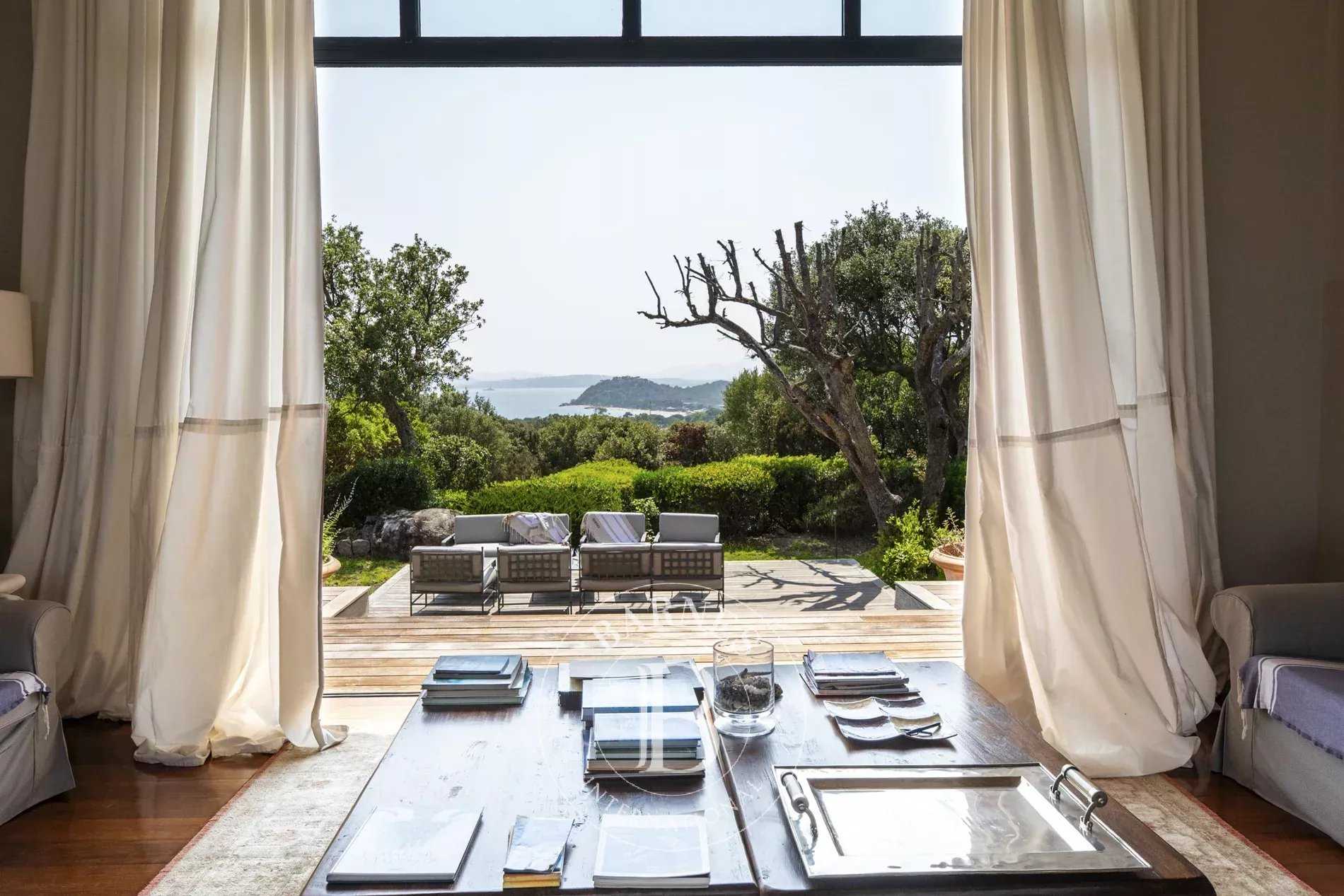 Villa Porto-Vecchio - Ref 3573359