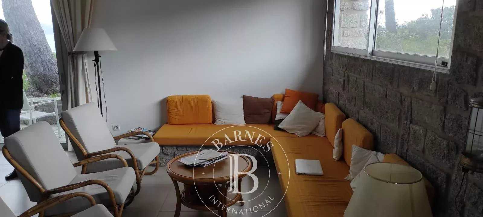 Villa Porto-Vecchio  -  ref 5705996 (picture 2)