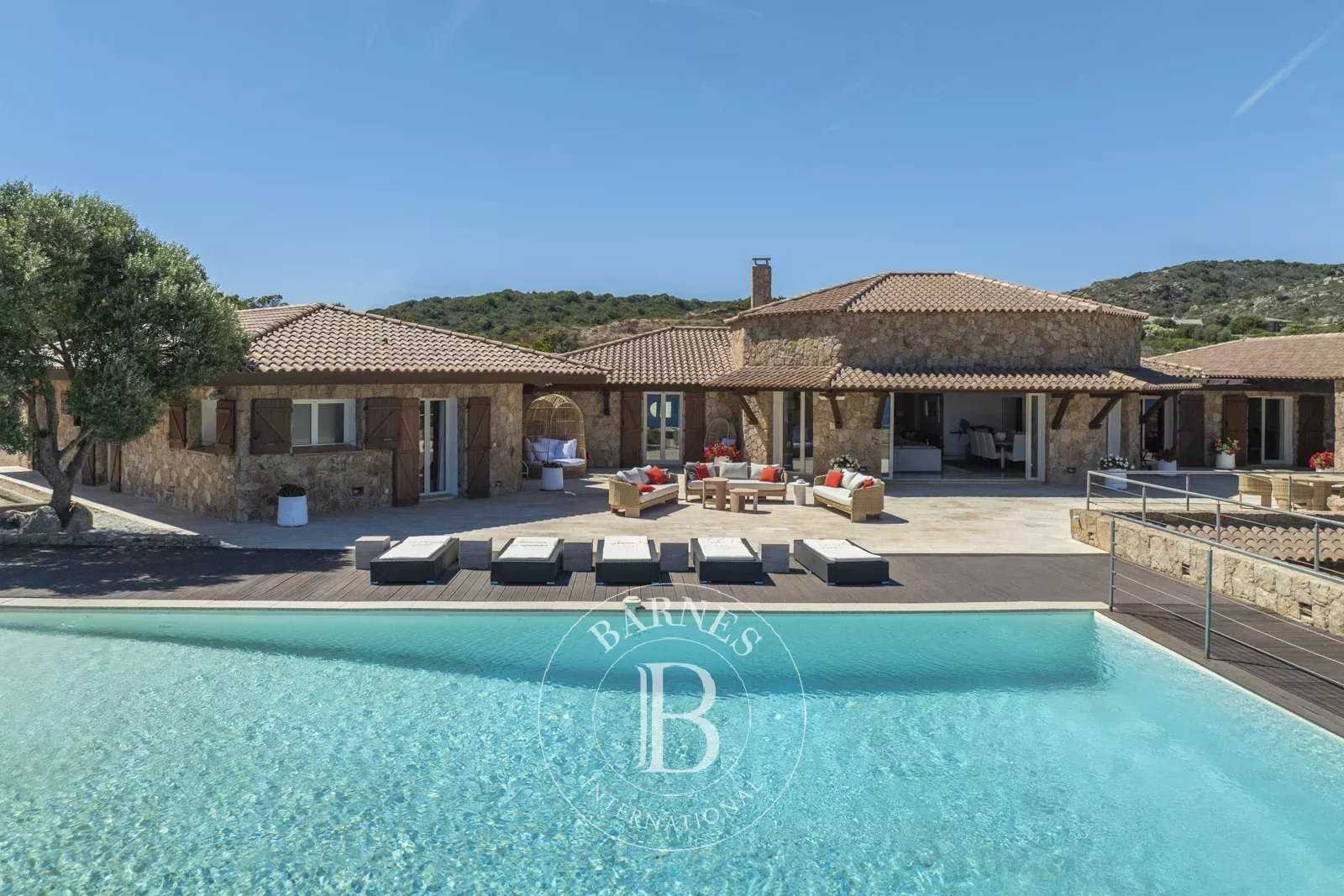 Villa Bonifacio  -  ref 3093852 (picture 3)