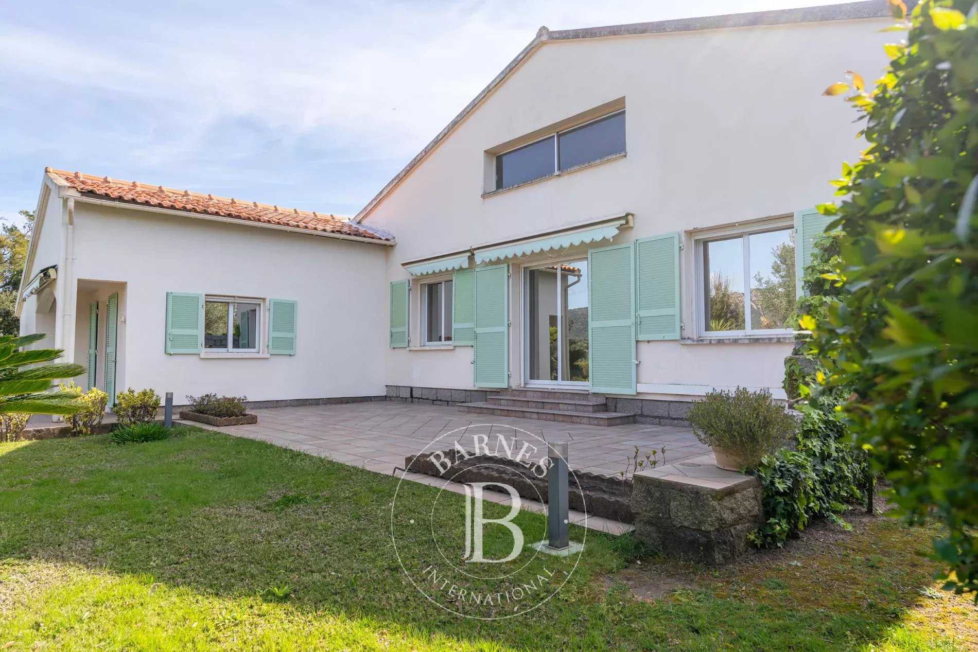 Villa Sainte-Lucie-de-Porto-Vecchio  -  ref 85705688 (picture 2)