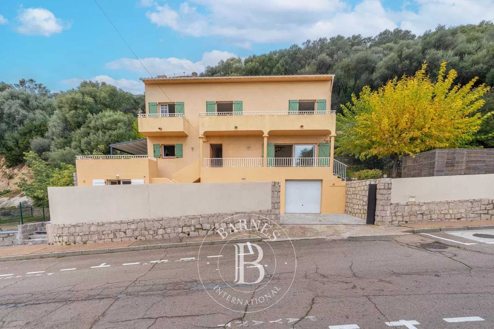 Villa Porto-Vecchio  -  ref 85510229 (picture 2)