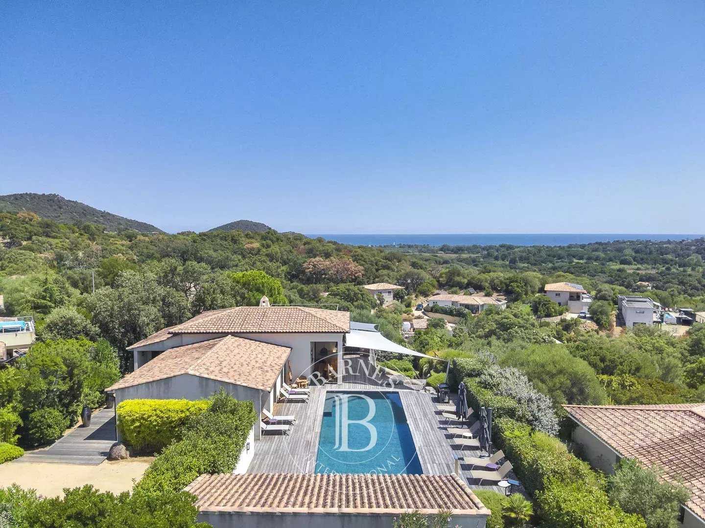 Villa Sainte-Lucie-de-Porto-Vecchio  -  ref 85112258 (picture 1)