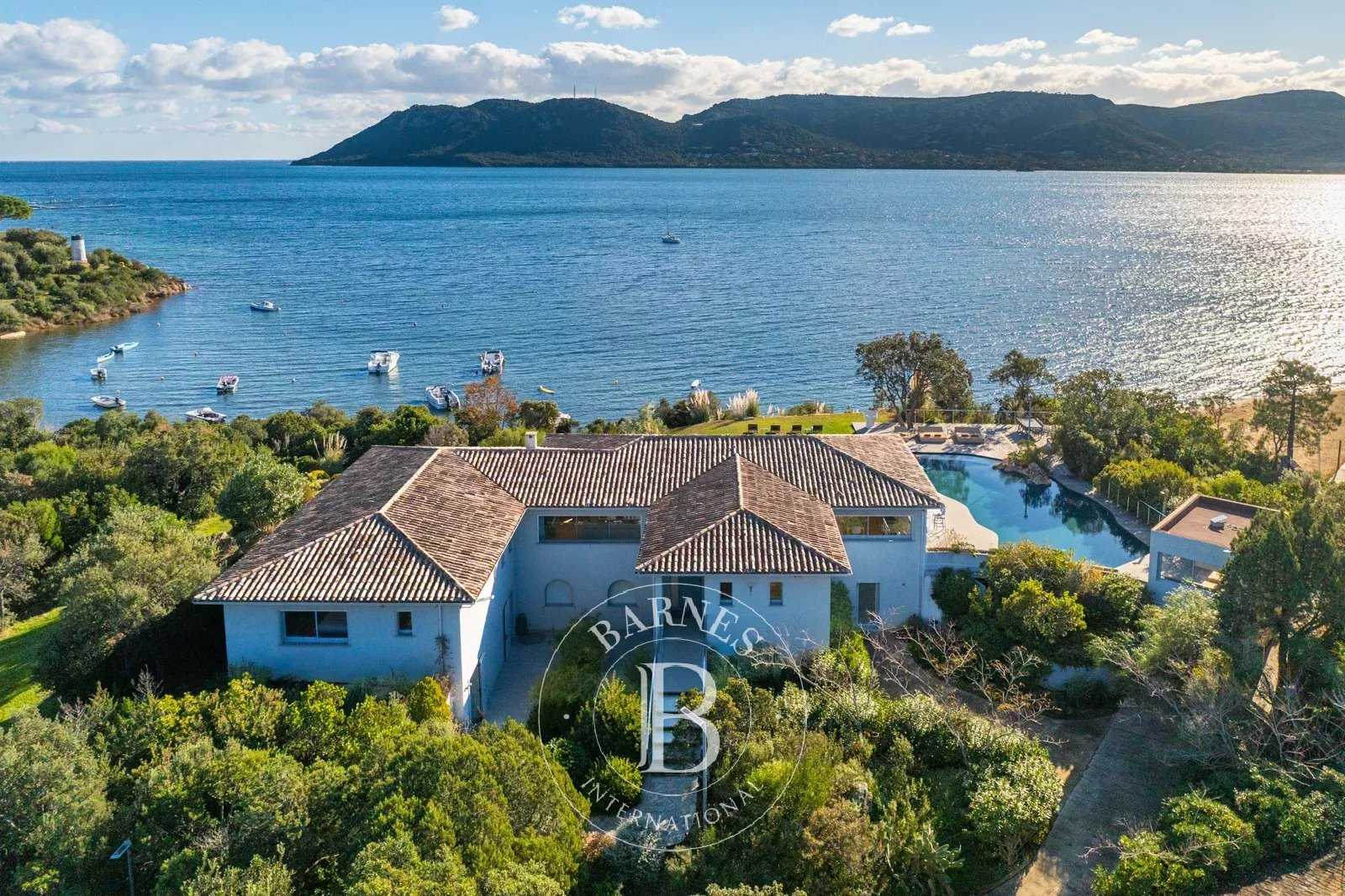 Villa Porto-Vecchio  -  ref 85568957 (picture 2)