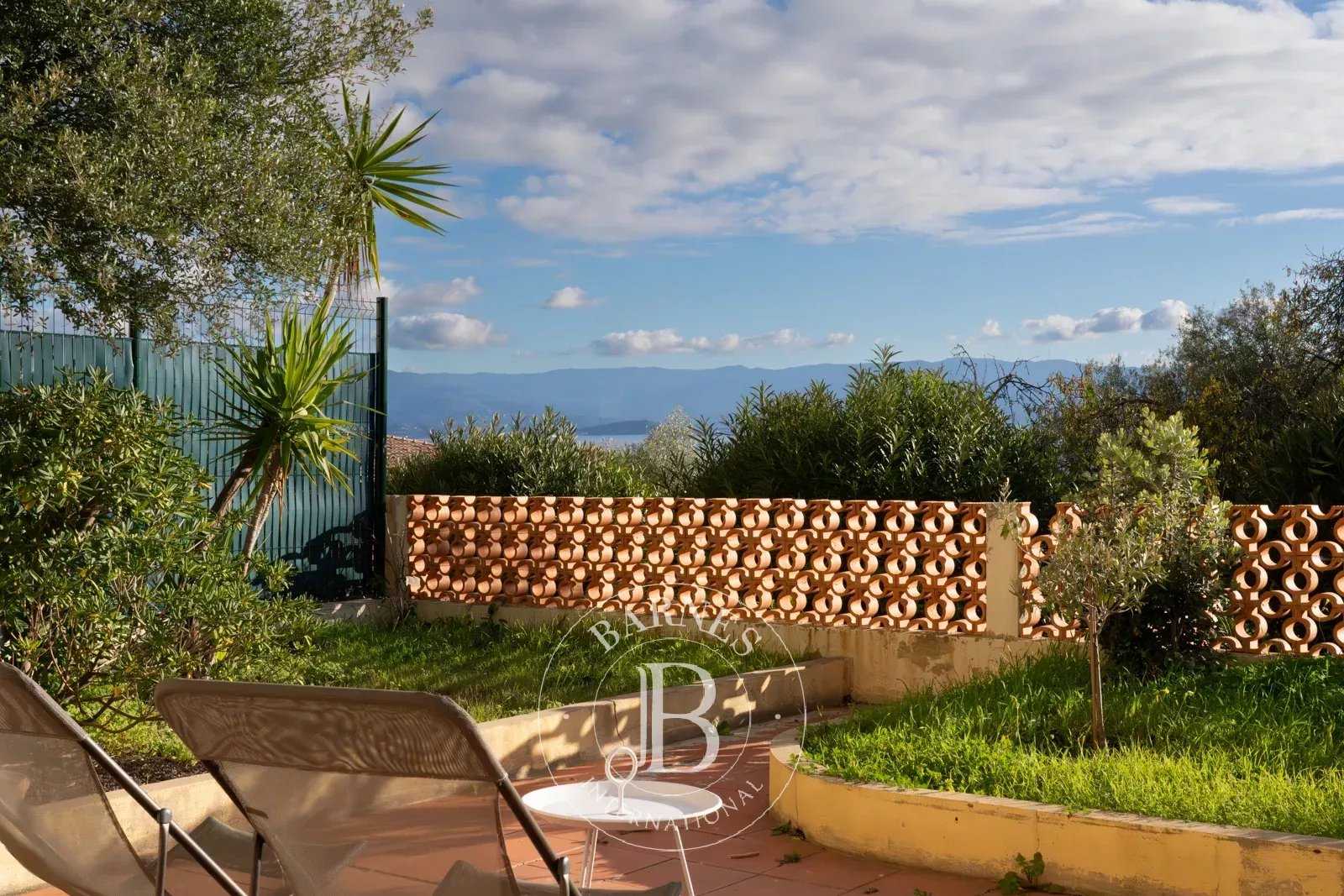 Apartment Ajaccio  -  ref 85535092 (picture 1)