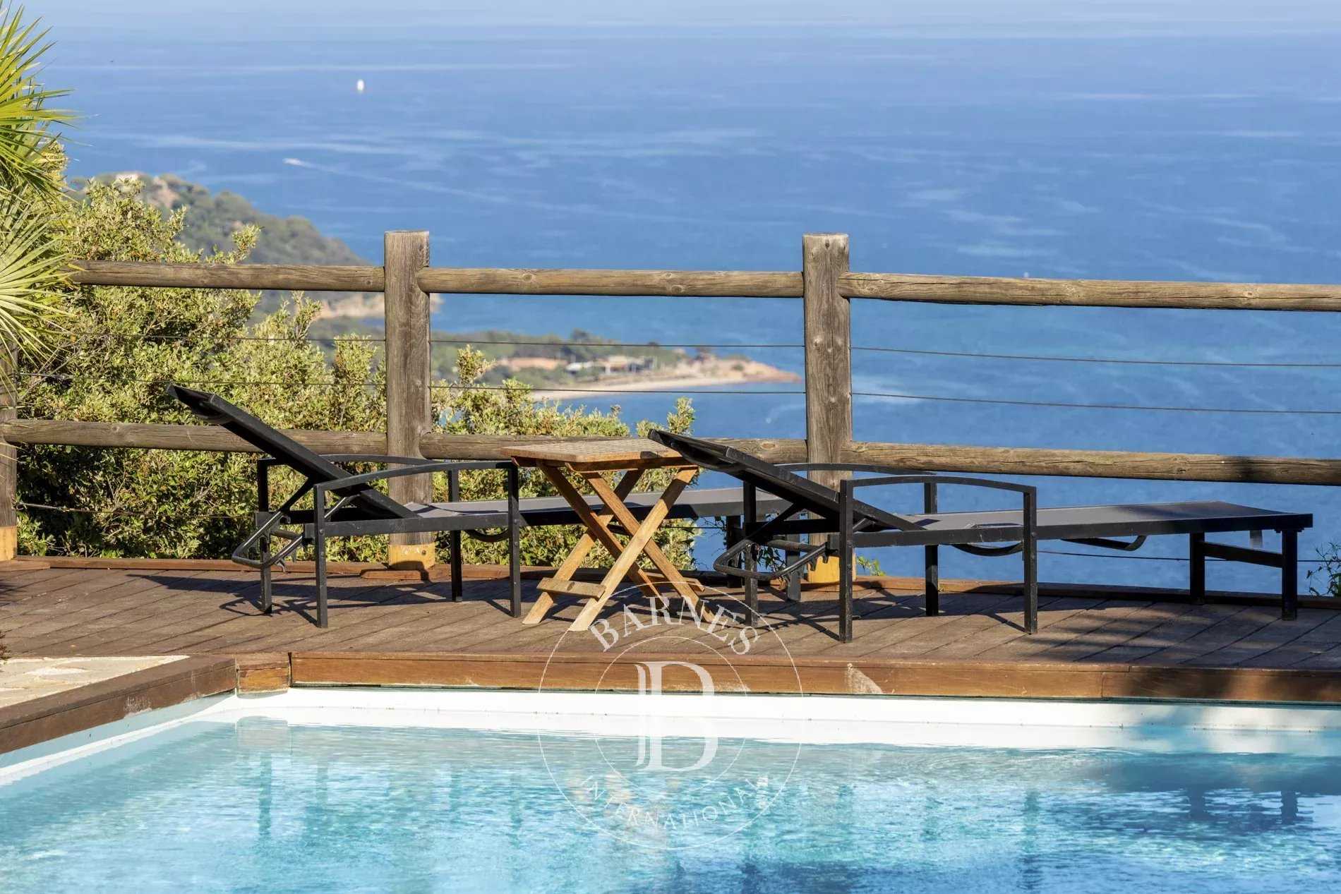 Villa Porto-Vecchio  -  ref 85893905 (picture 2)