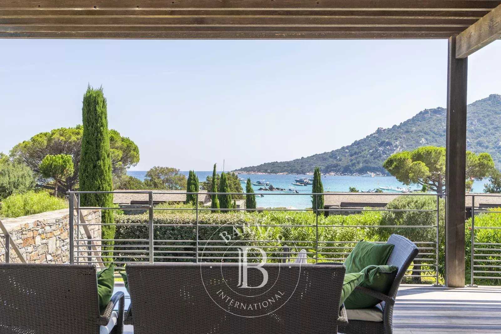 Villa Porto-Vecchio  -  ref 85147994 (picture 2)